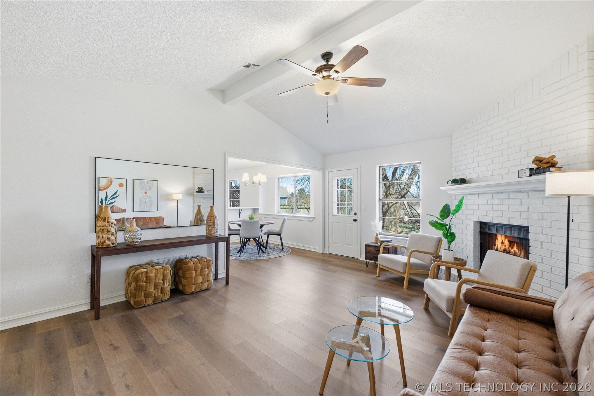 303 N Joanna Street Property Photo 5