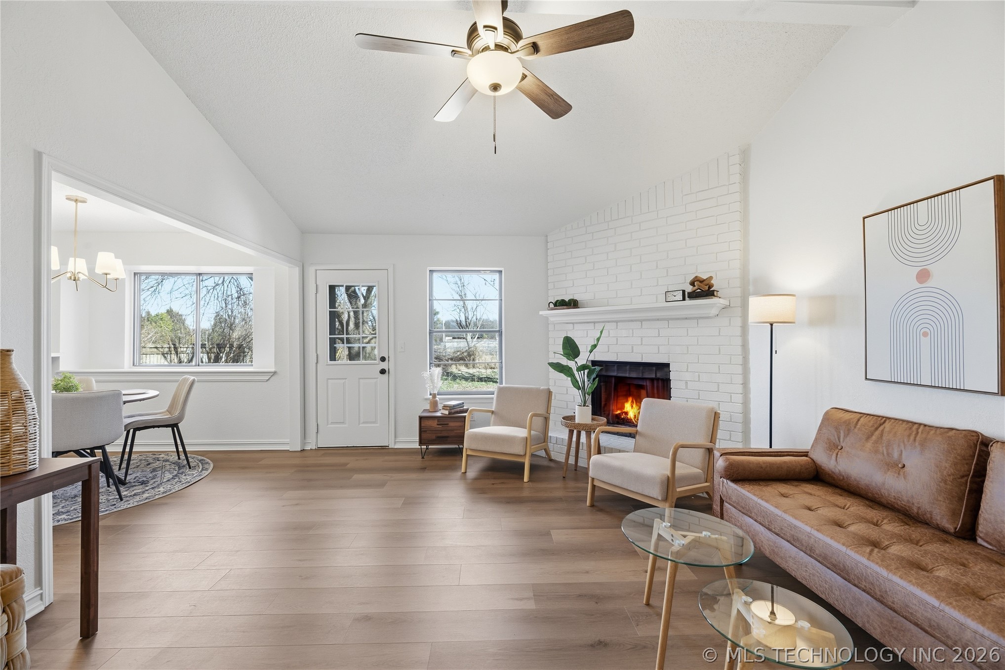 303 N Joanna Street Property Photo 6