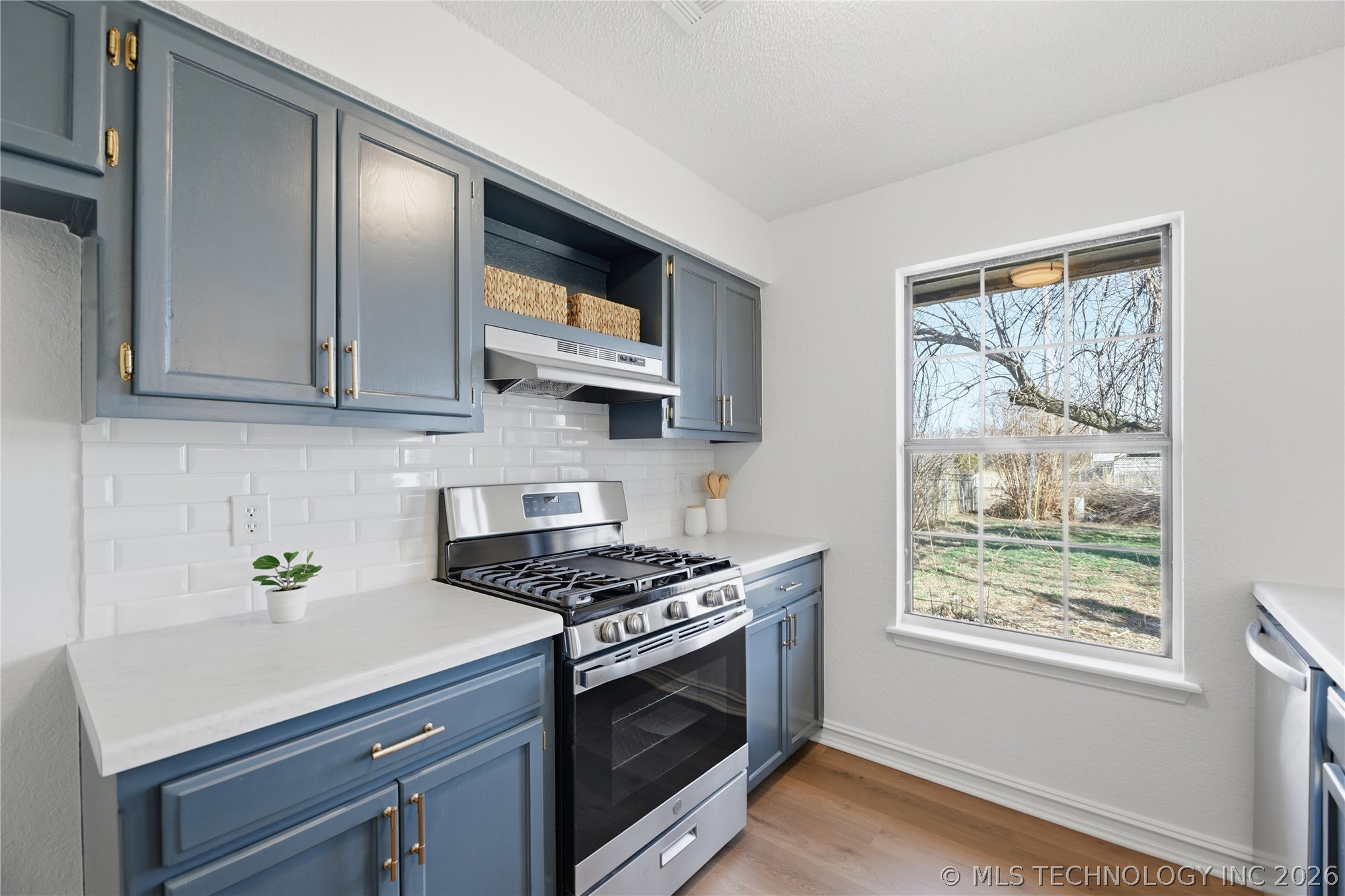 303 N Joanna Street Property Photo 11