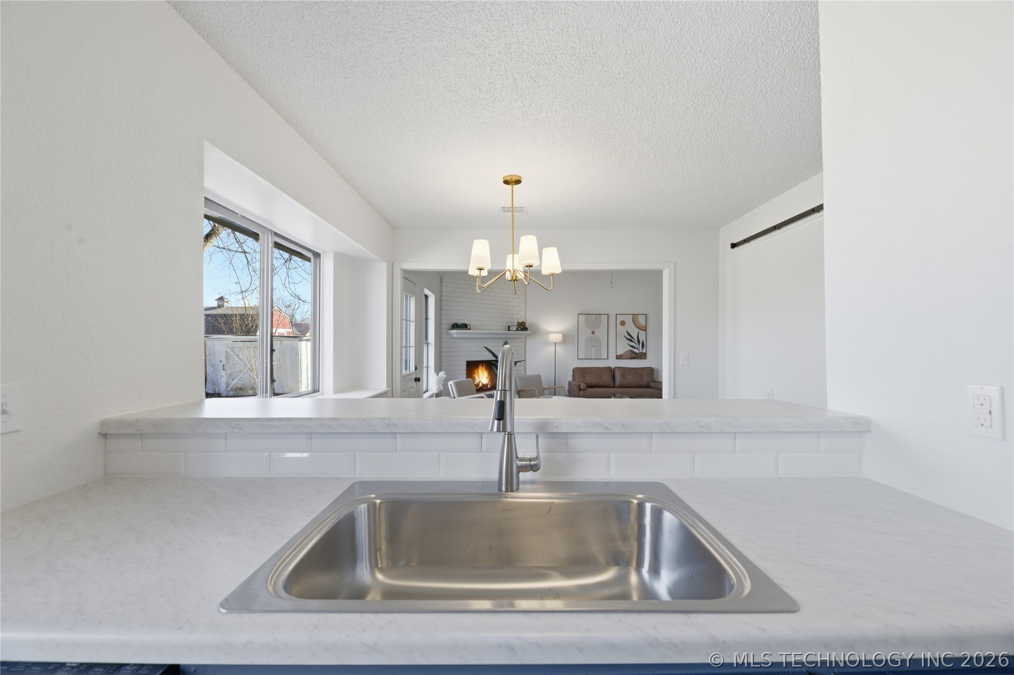 303 N Joanna Street Property Photo 13