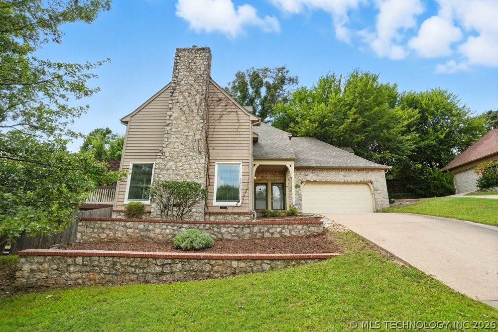 7646 S Fulton Avenue Property Photo 7