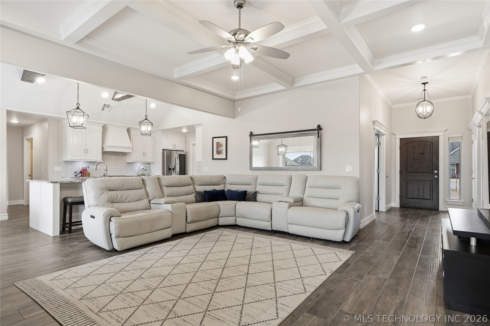 14128 N 70th East Avenue Property Photo 9