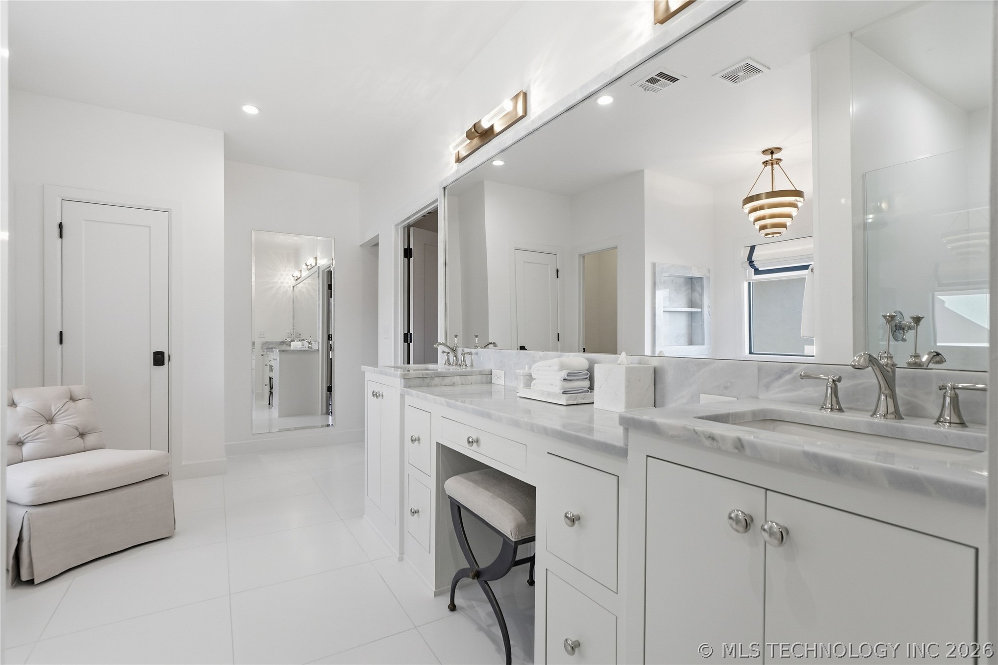 679 W 113th Court S Property Photo 42