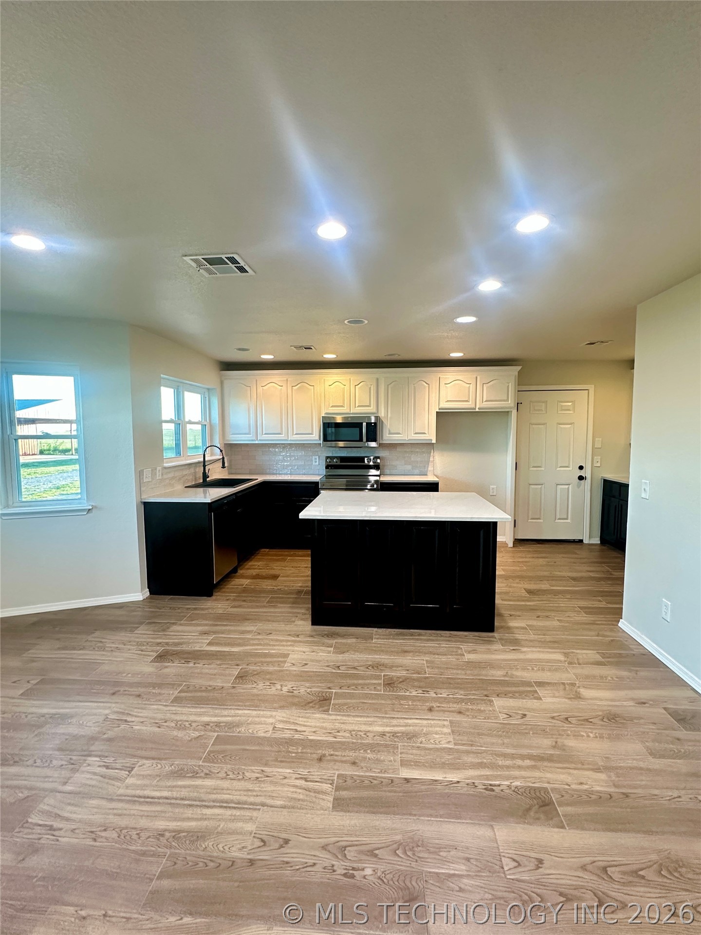 26530 E 710 Road Property Photo 11