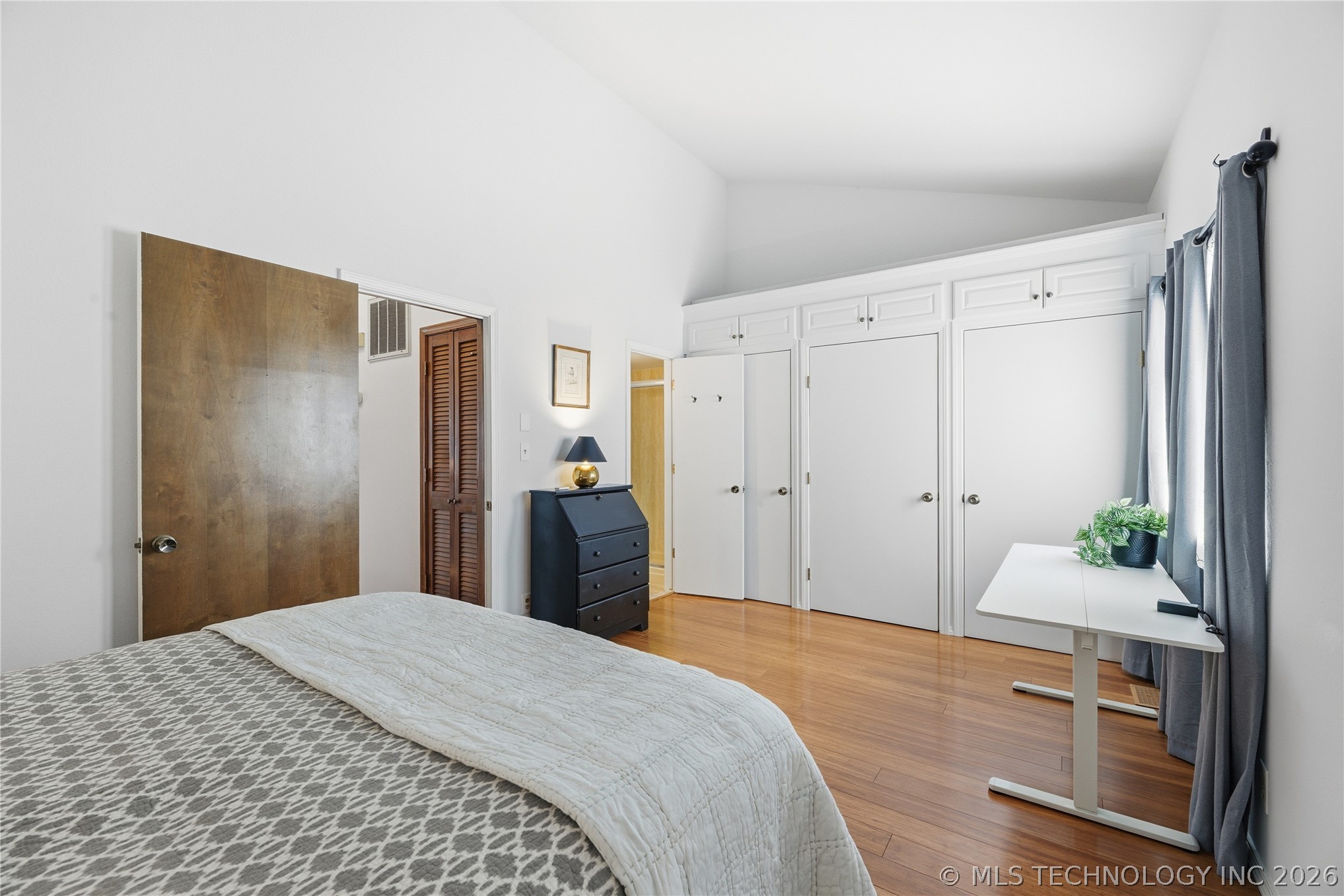 3758 S Madison Avenue 3758 Property Photo 18