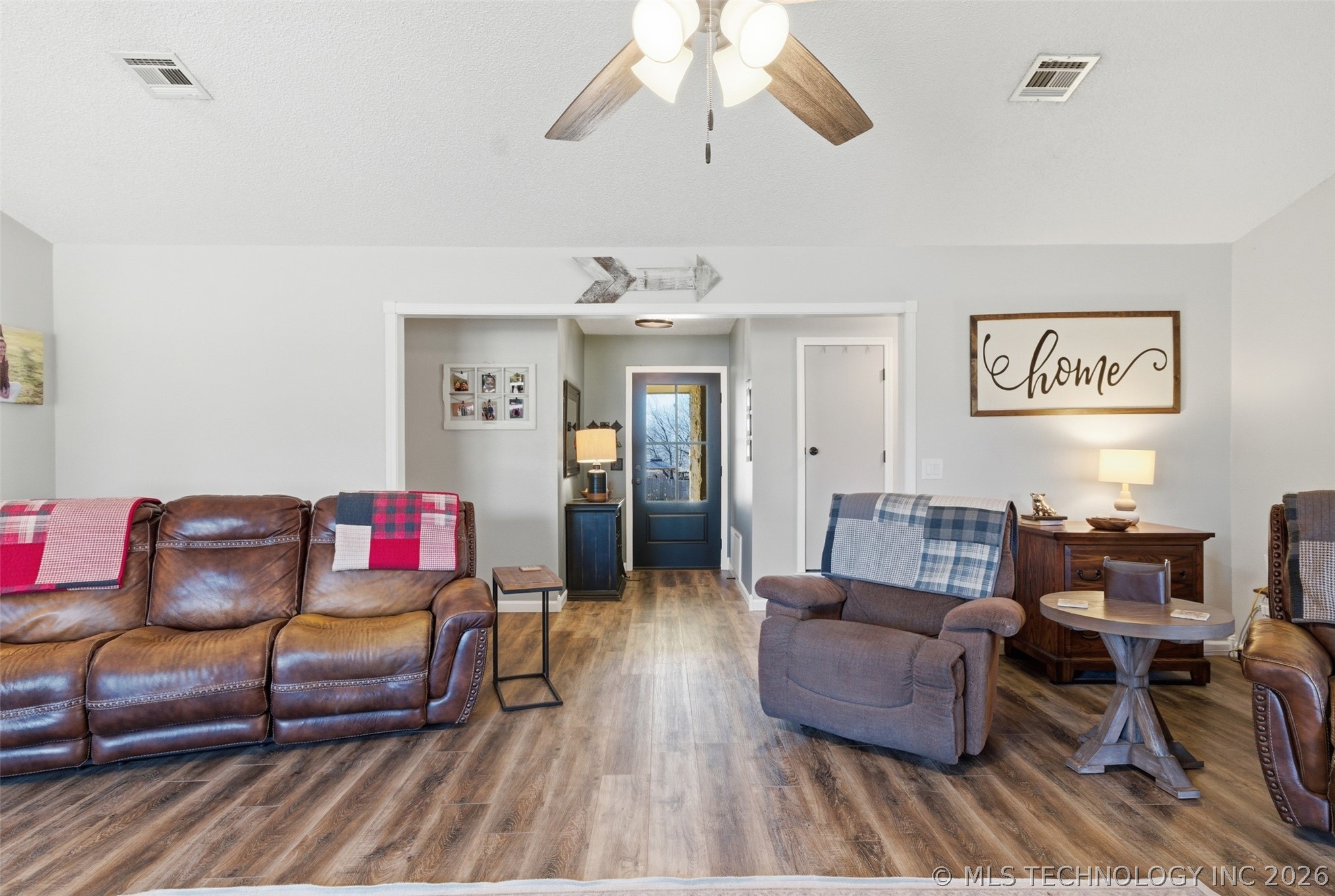 15519 S 298th East Avenue Property Photo 5