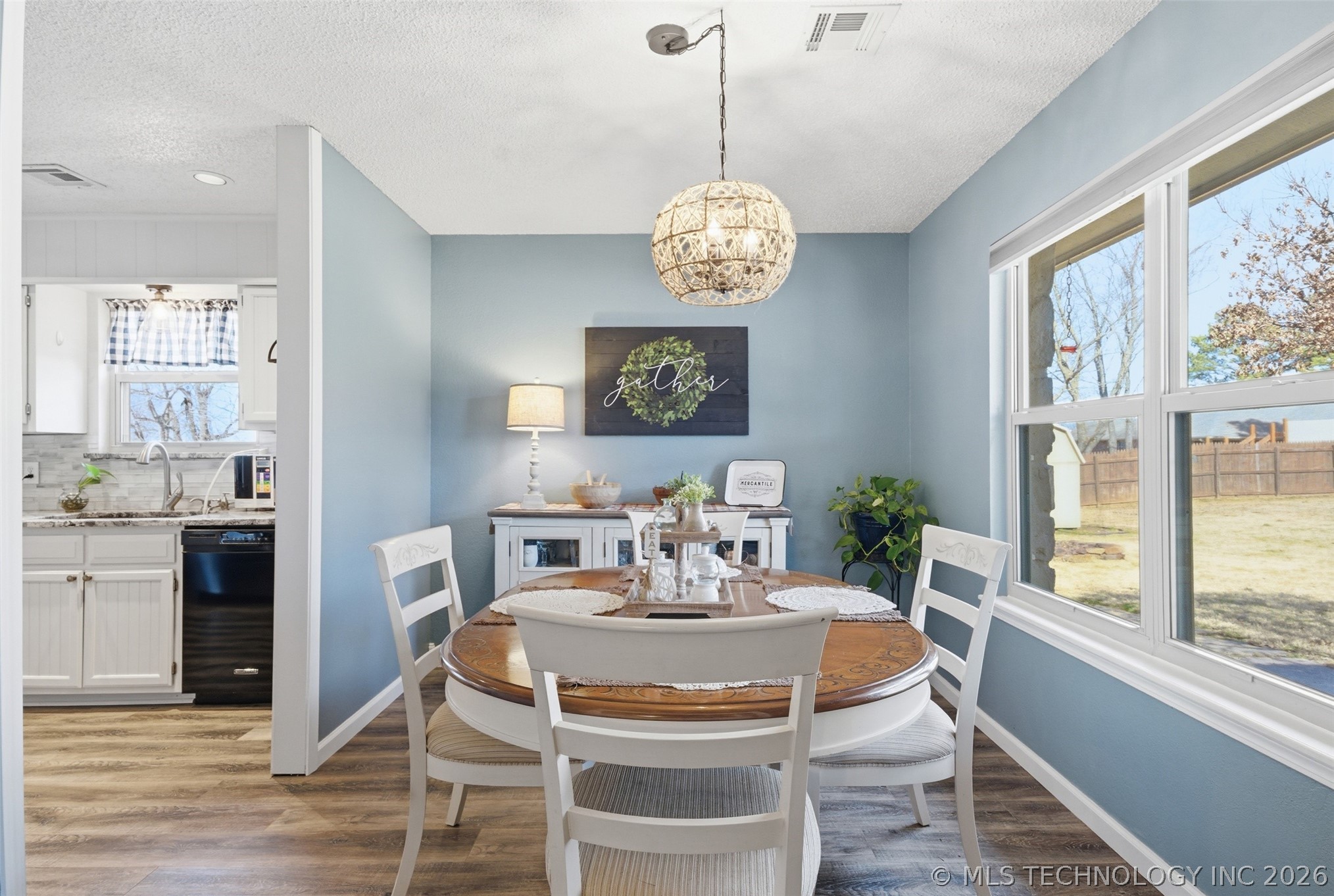 15519 S 298th East Avenue Property Photo 6