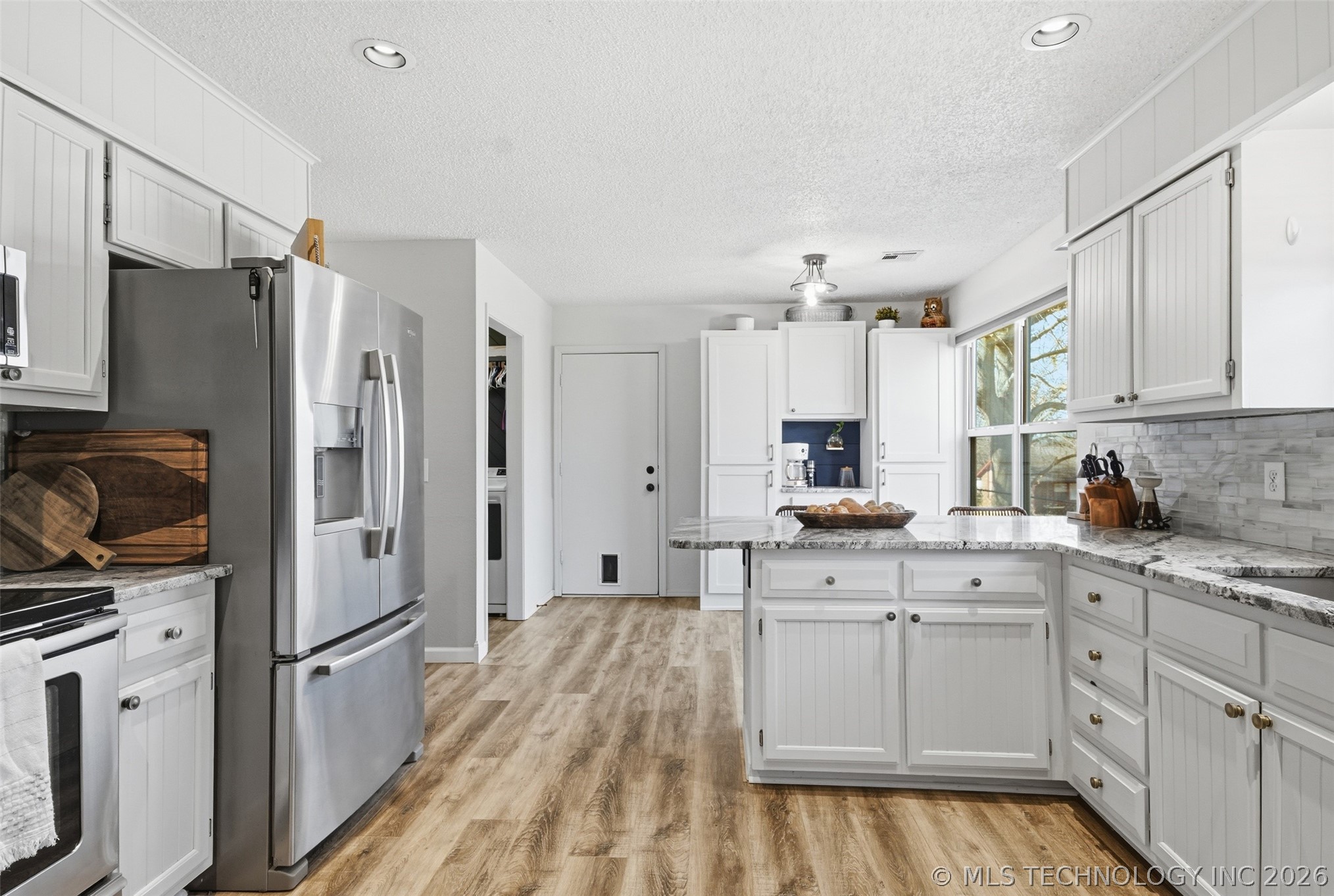 15519 S 298th East Avenue Property Photo 7