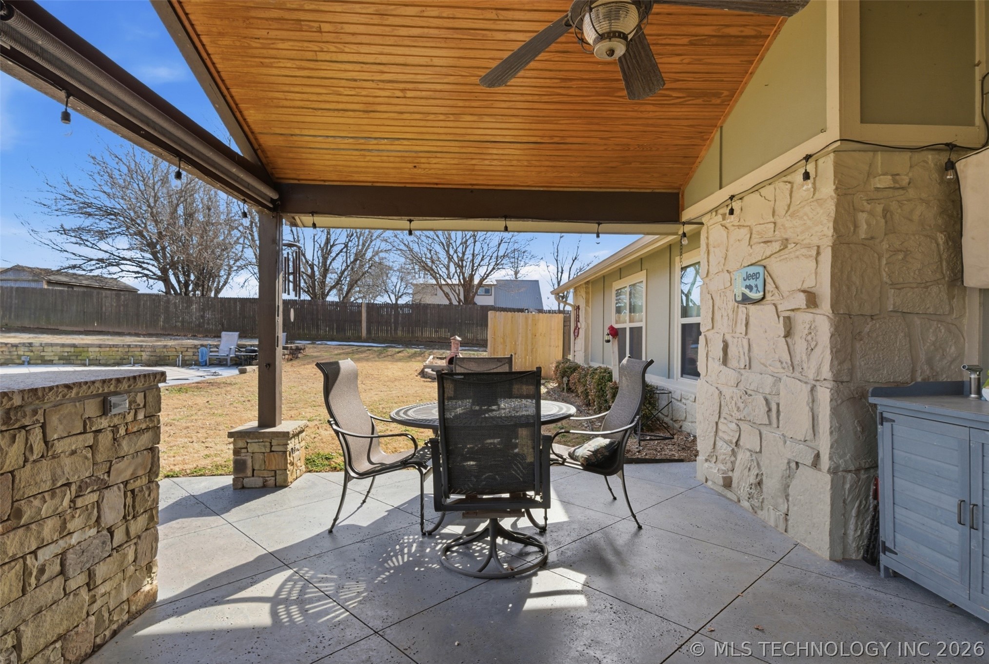 15519 S 298th East Avenue Property Photo 25