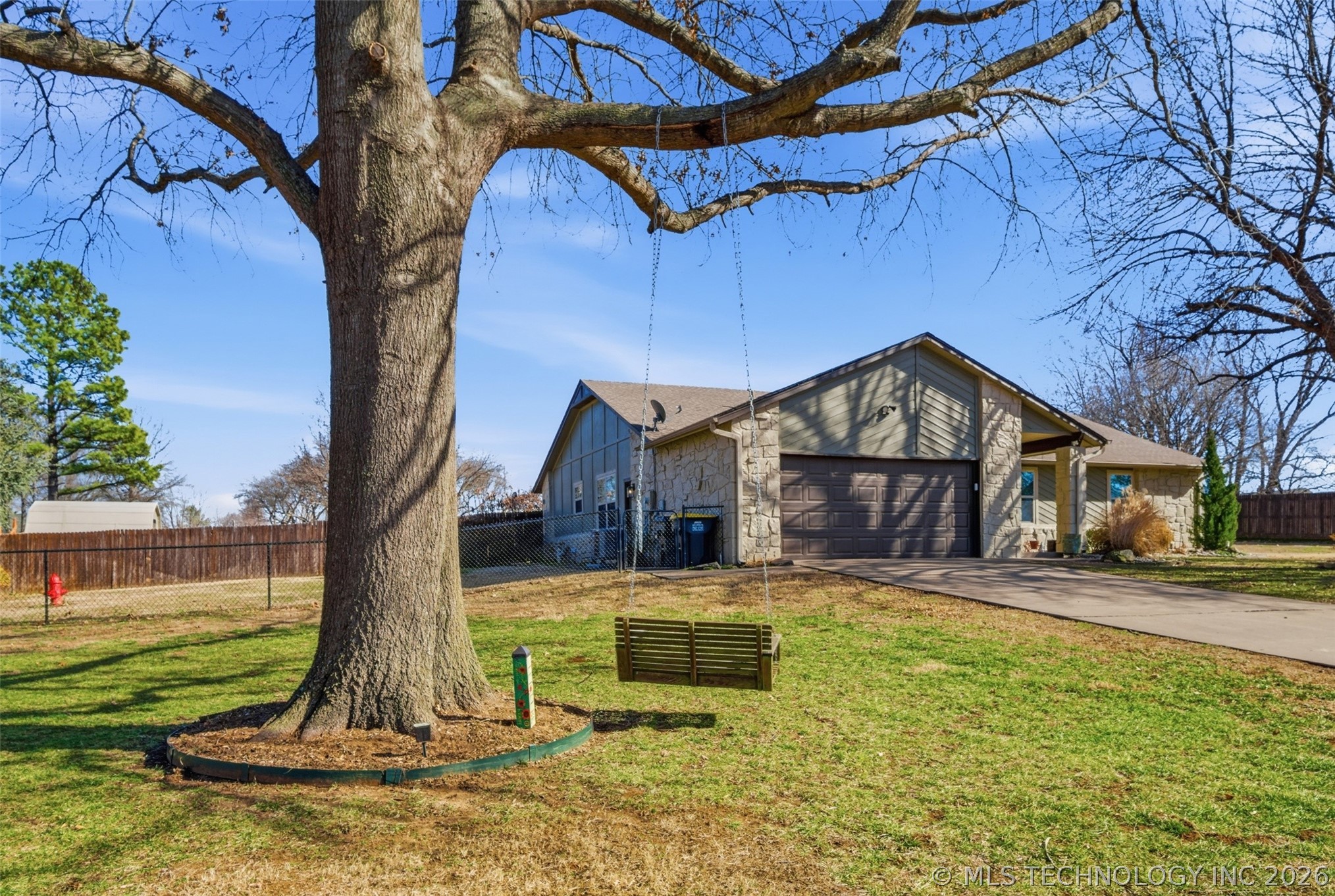 15519 S 298th East Avenue Property Photo 36