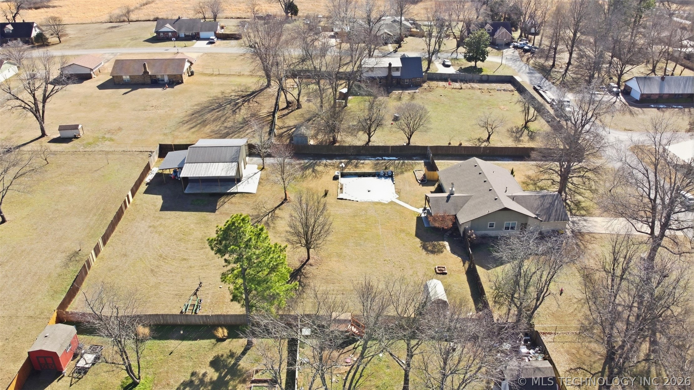 15519 S 298th East Avenue Property Photo 40