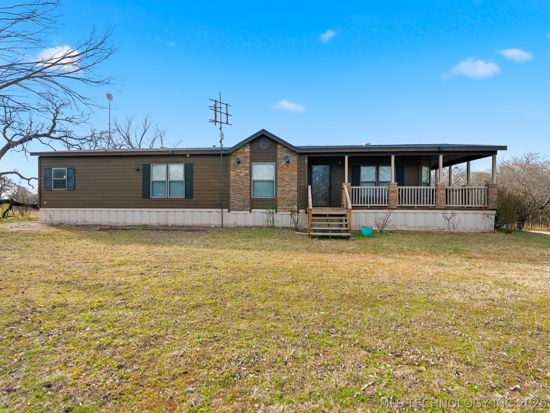 22295 E County Road 3499 Property Photo 2