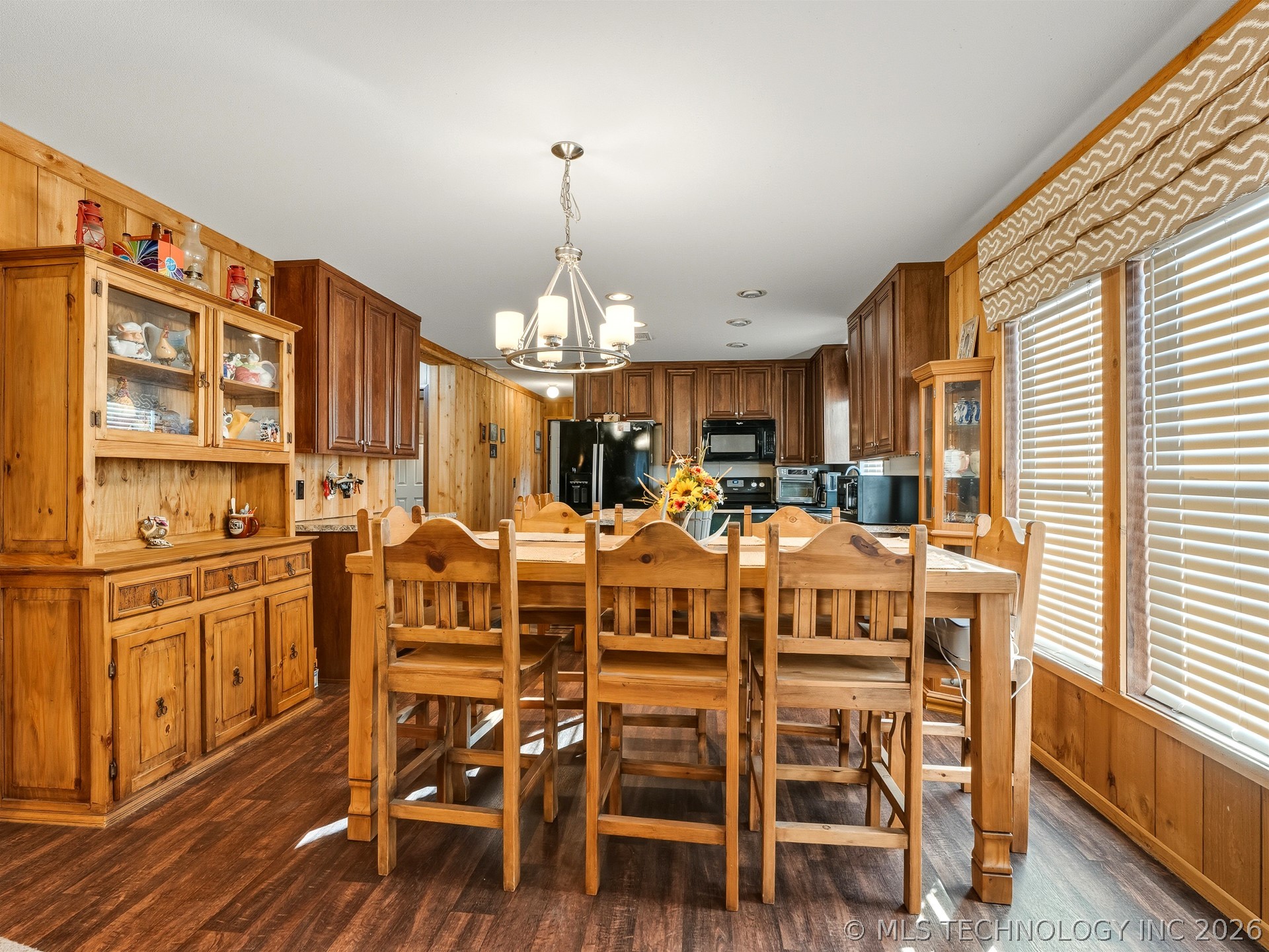 22295 E County Road 3499 Property Photo 10