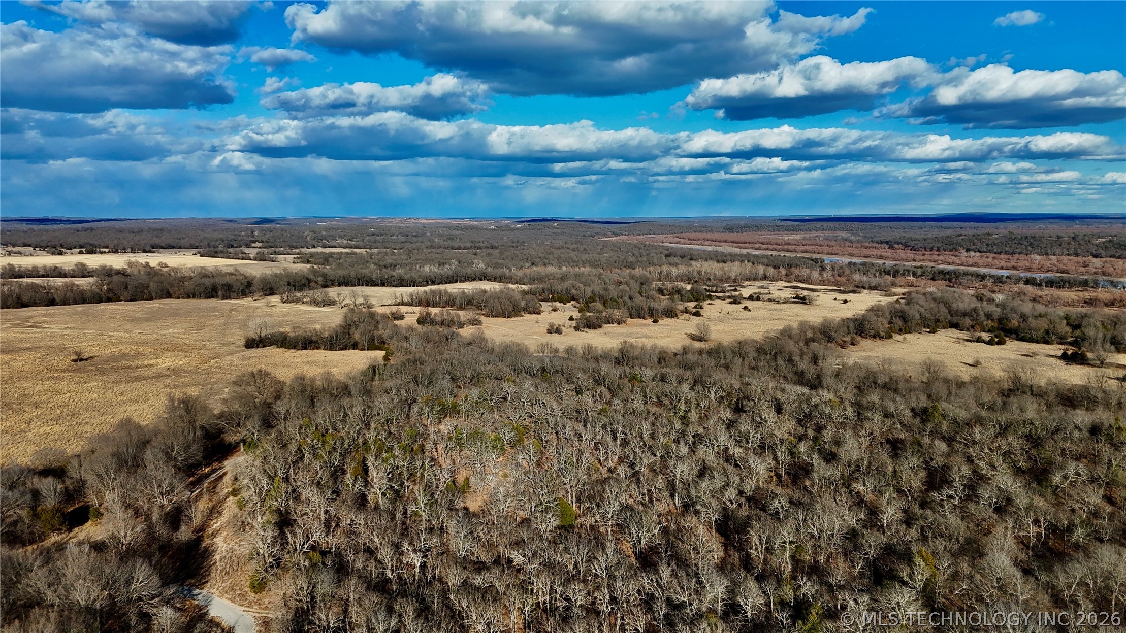 42900 W 11th Street Property Photo 14