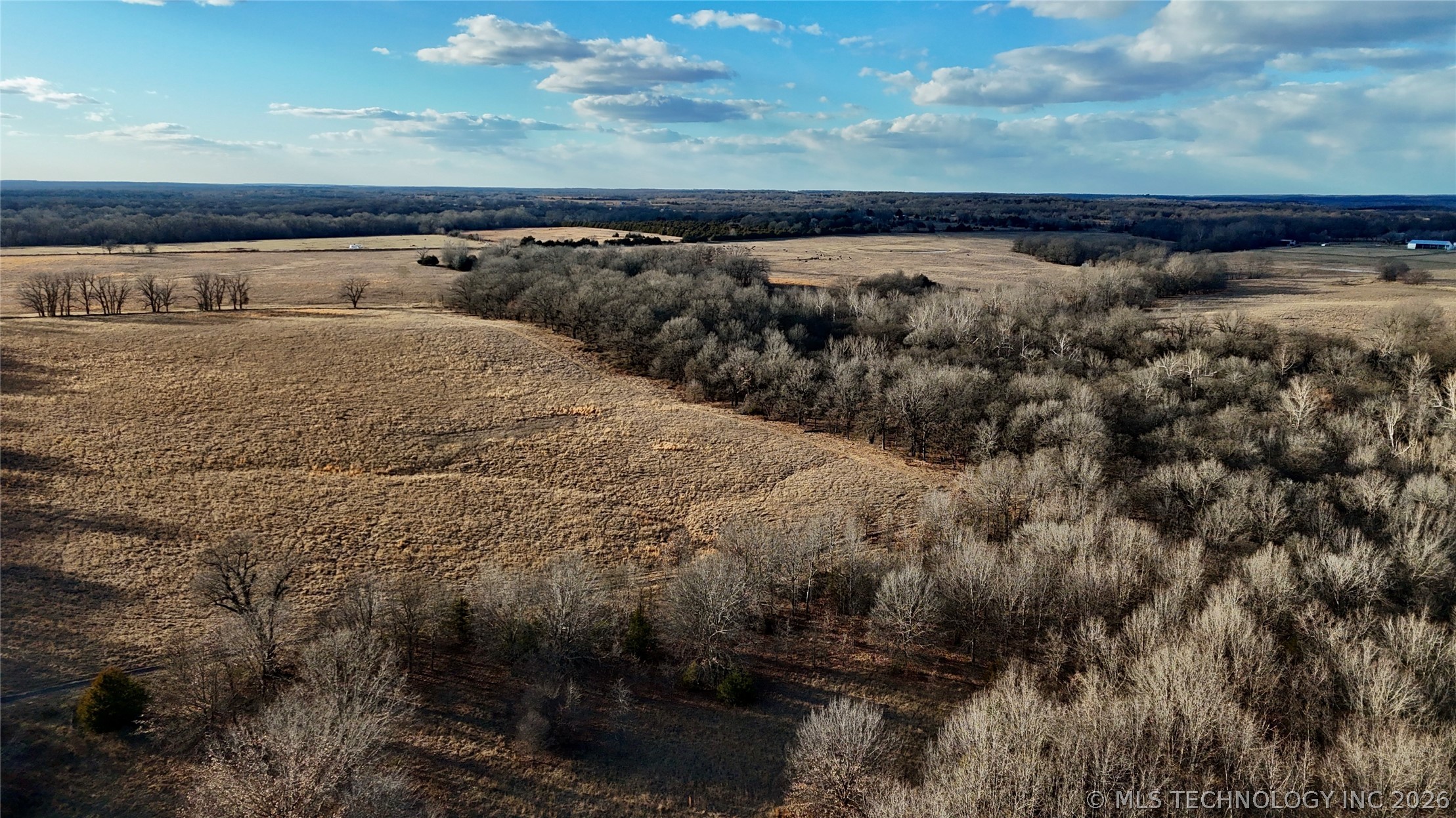 42900 W 11th Street Property Photo 21
