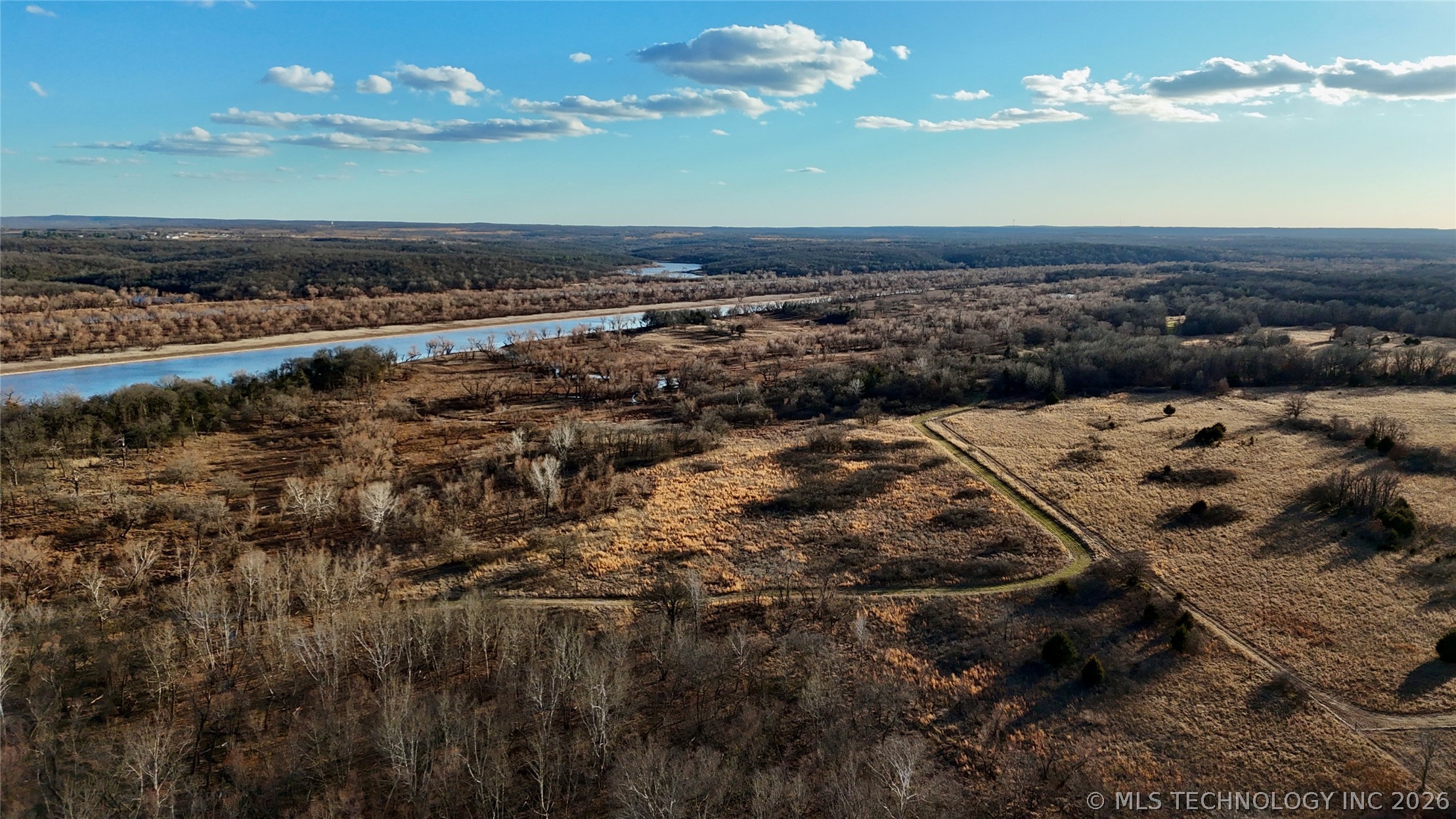 42900 W 11th Street Property Photo 23