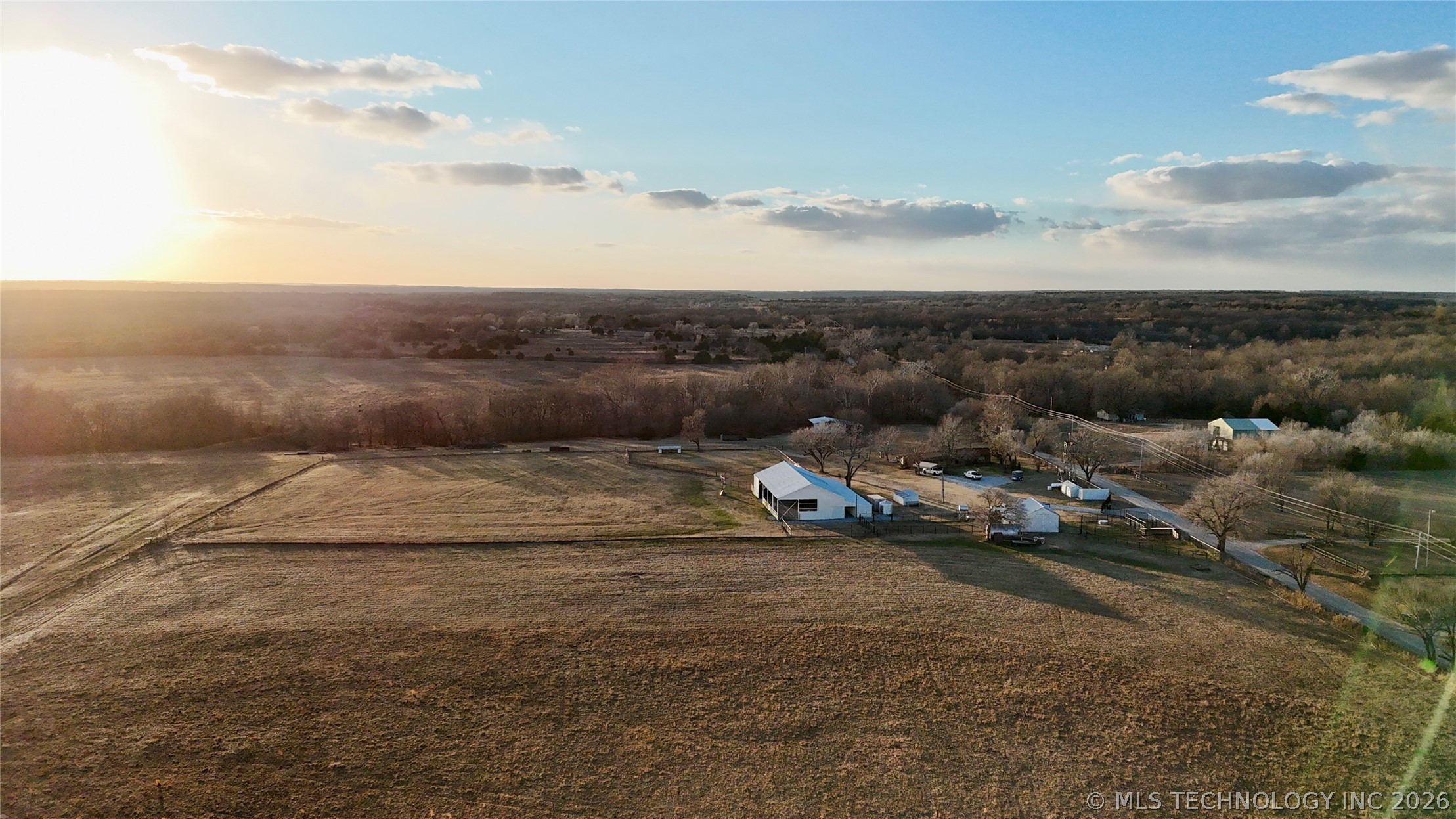 42900 W 11th Street Property Photo 26
