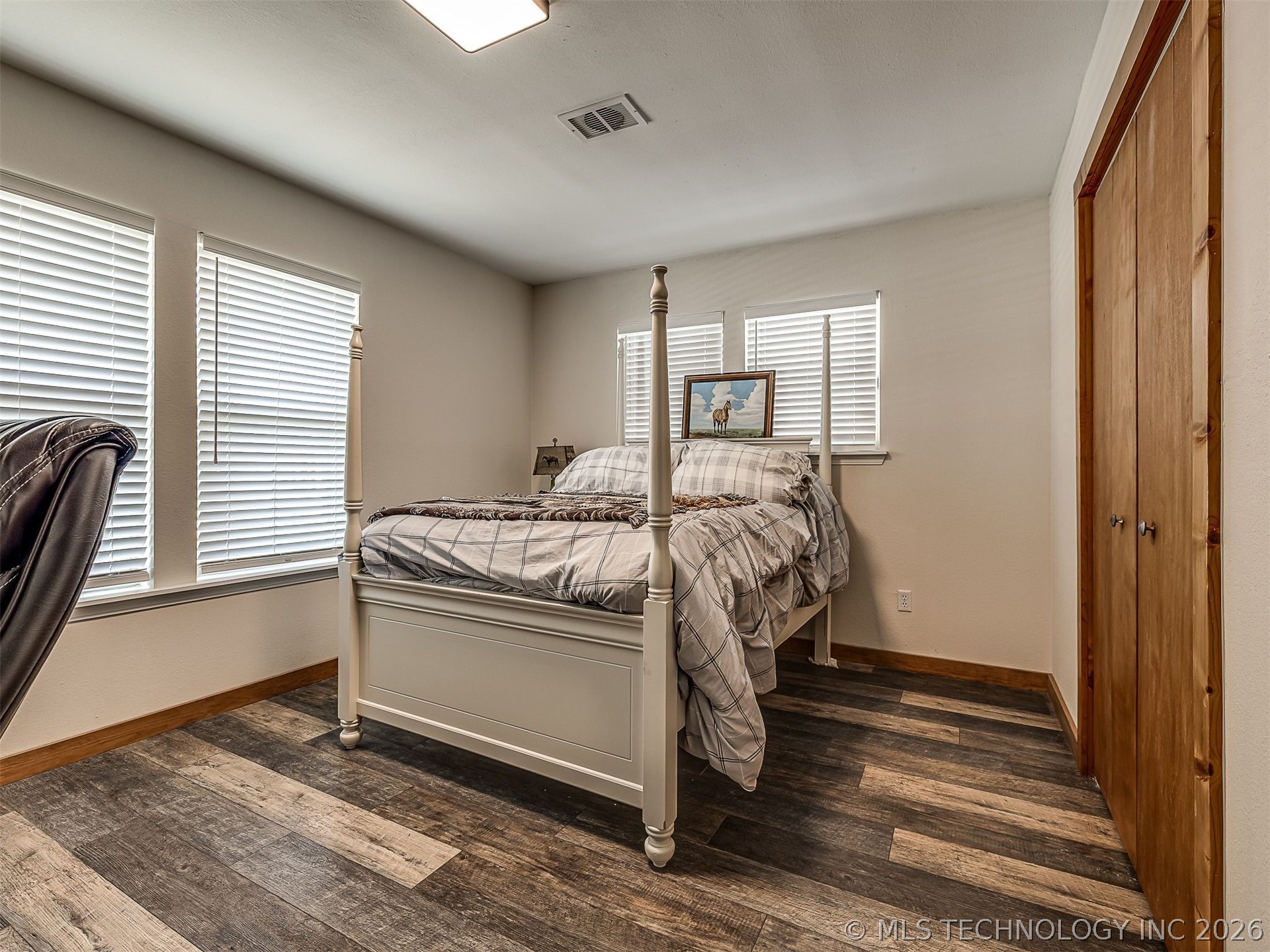 42900 W 11th Street Property Photo 46