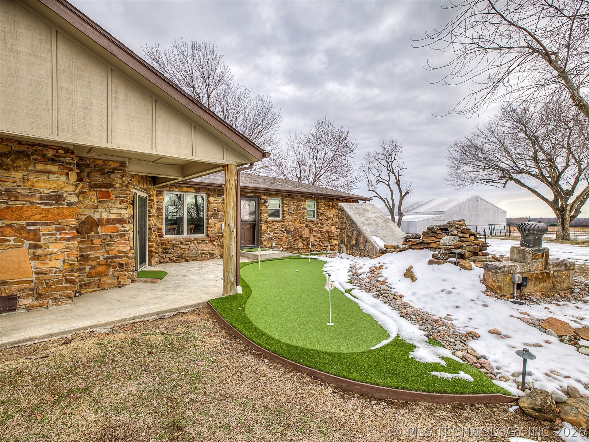 42900 W 11th Street Property Photo 49