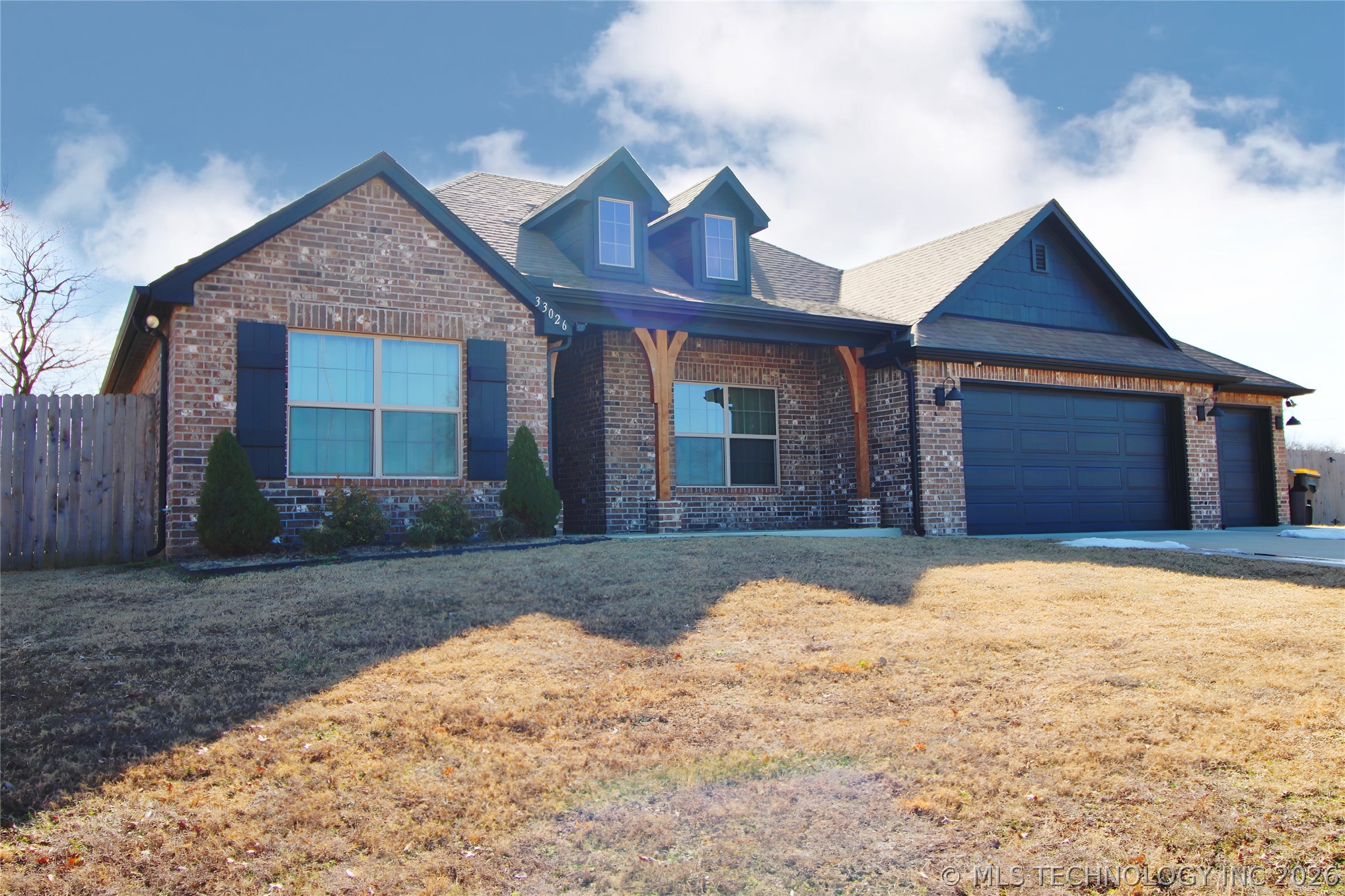 33026 E 146th Street S Property Photo 2