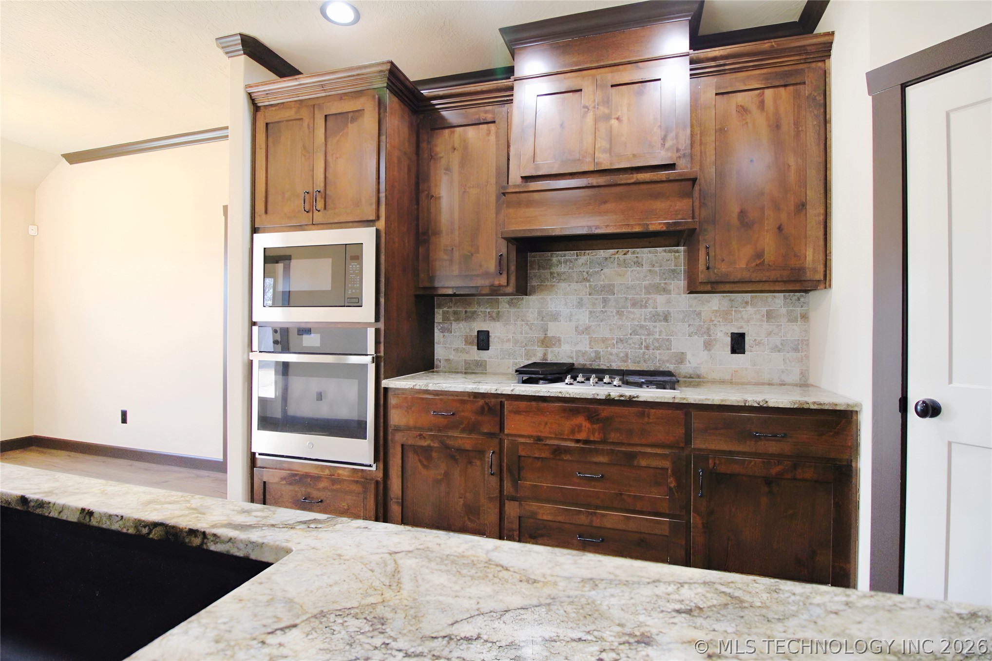 33026 E 146th Street S Property Photo 12