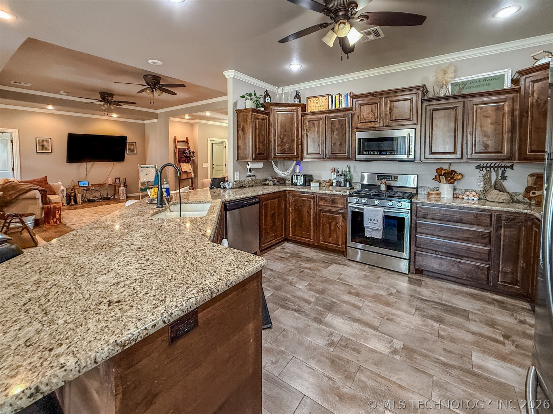 22238 E 843 Road Property Photo 15