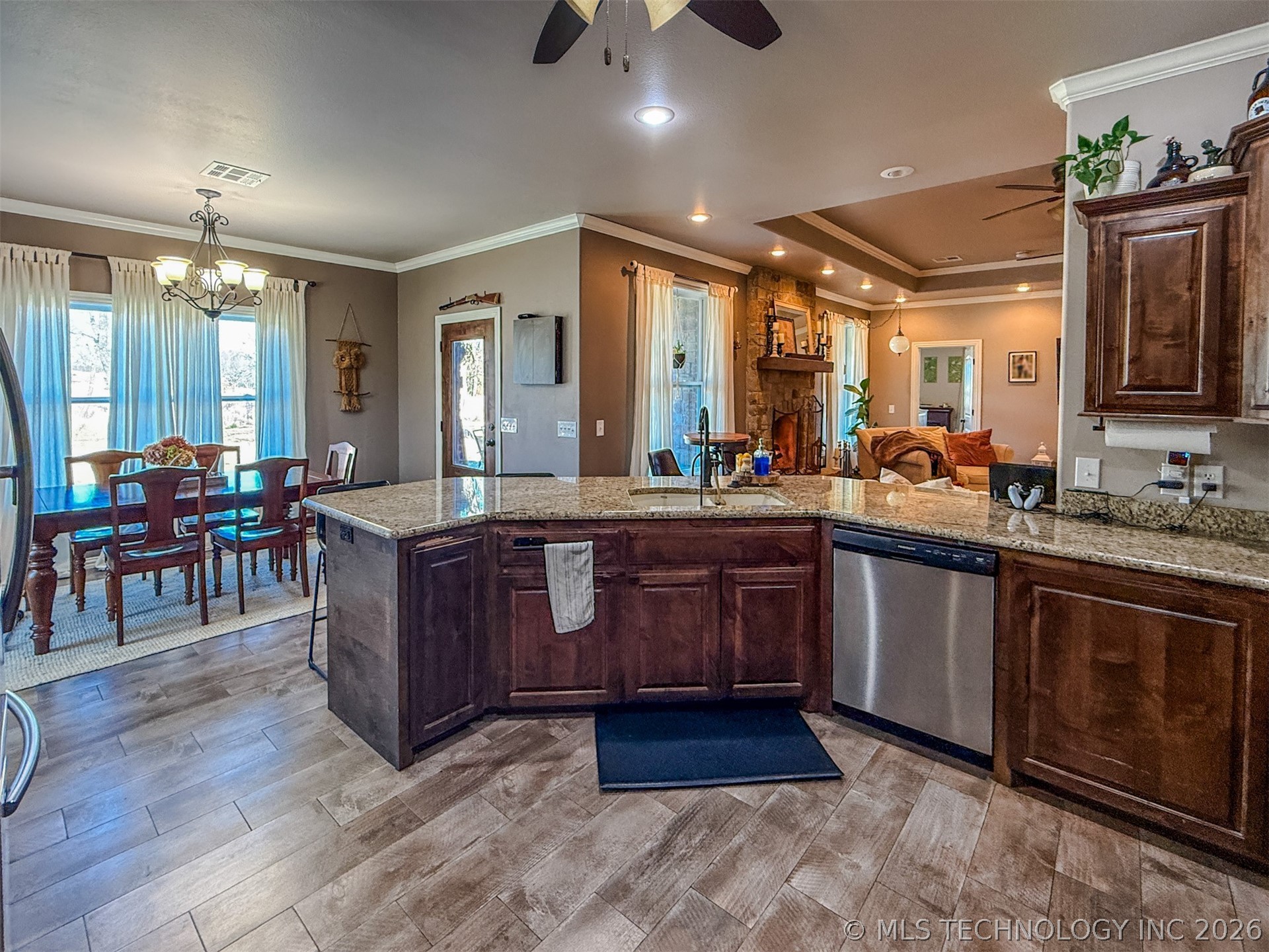 22238 E 843 Road Property Photo 18