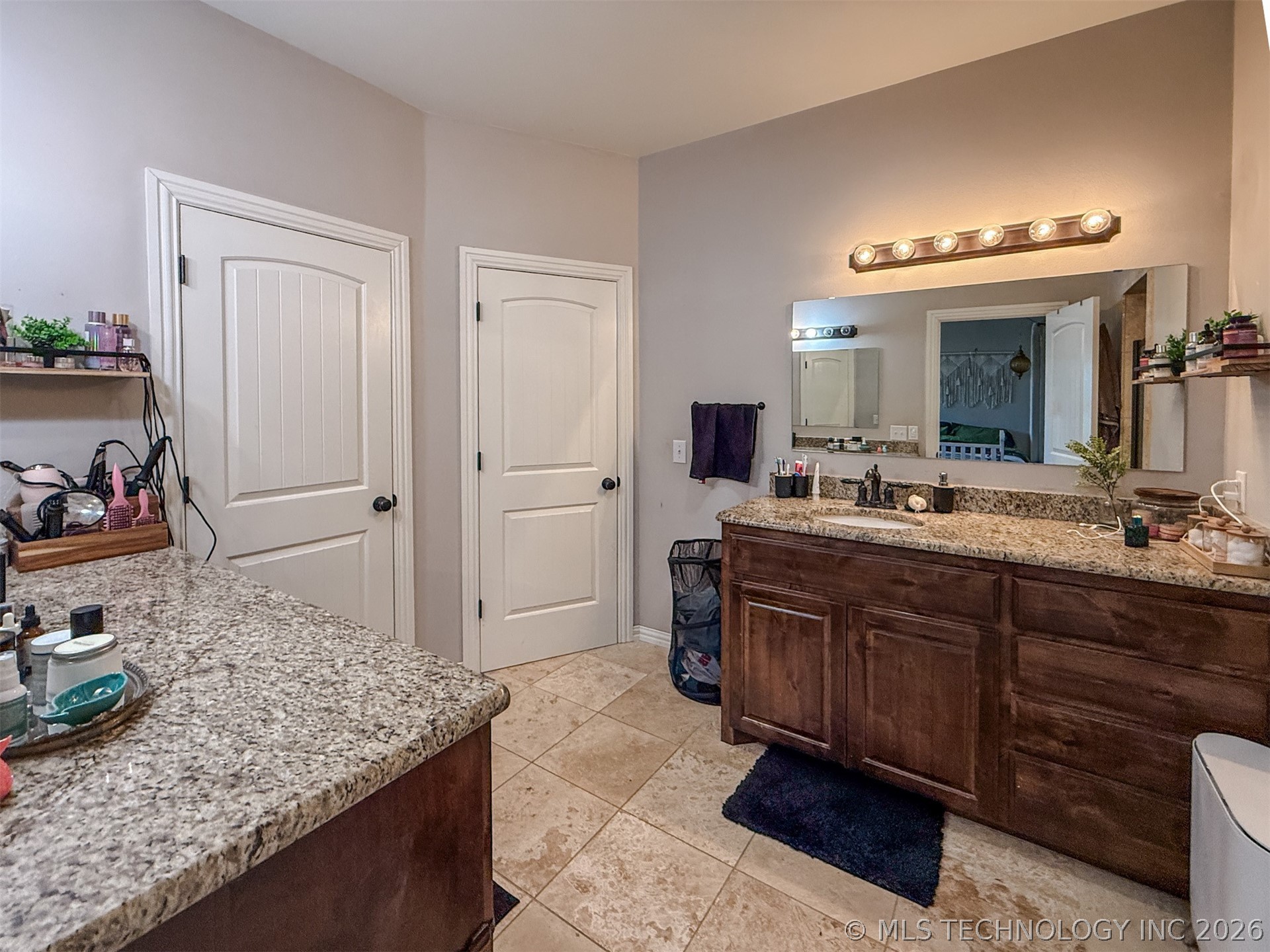 22238 E 843 Road Property Photo 29