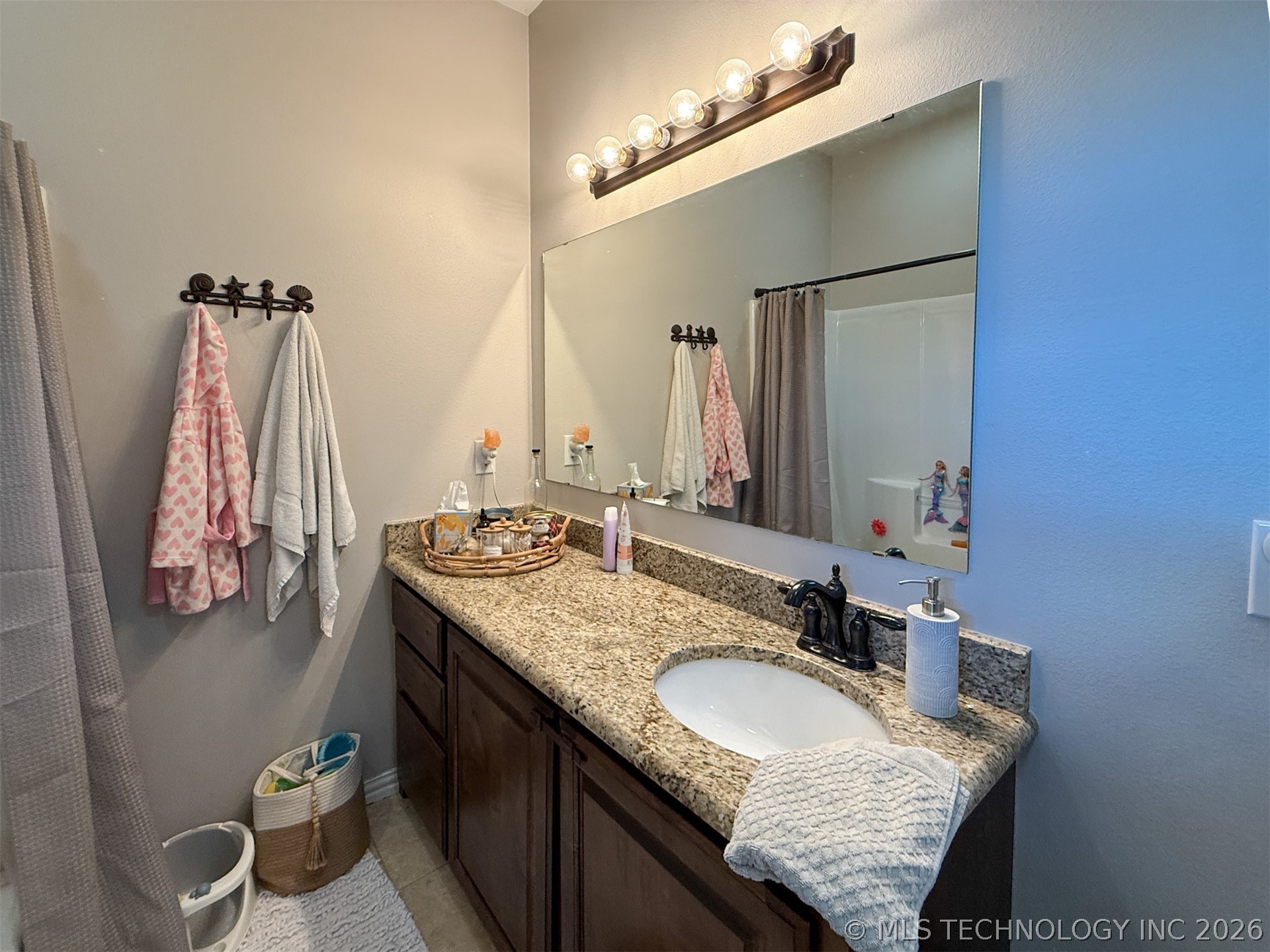 22238 E 843 Road Property Photo 39