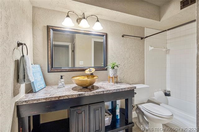 6506 S Memorial Drive 13-e Property Photo 27