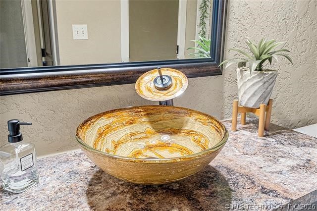 6506 S Memorial Drive 13-e Property Photo 28