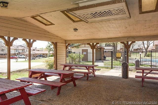 6506 S Memorial Drive 13-e Property Photo 33