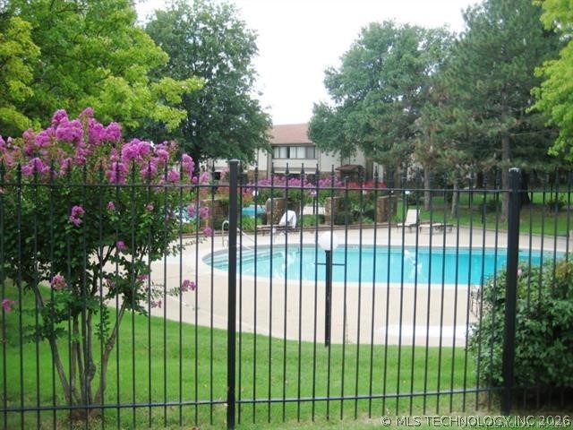 6506 S Memorial Drive 13-e Property Photo 35