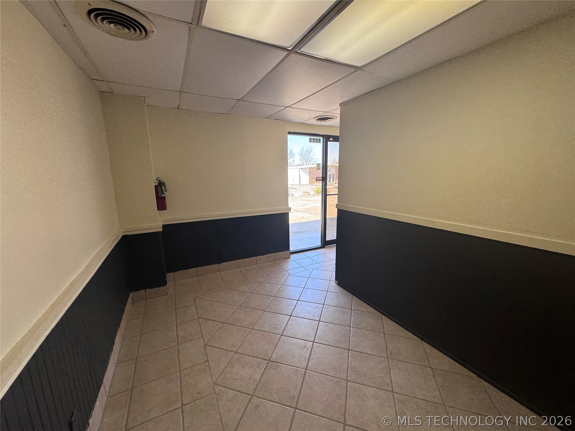 165 S 122nd East Avenue Property Photo 3