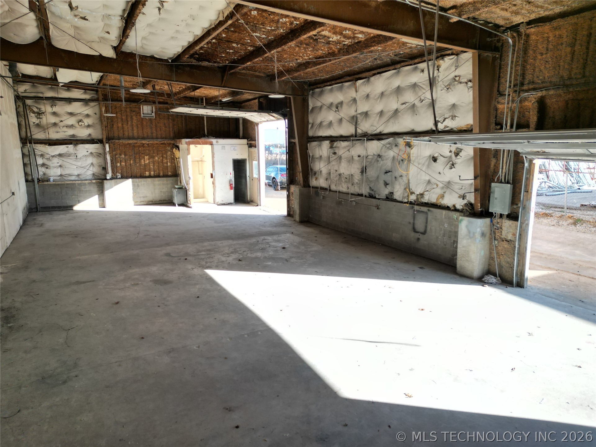 165 S 122nd East Avenue Property Photo 4