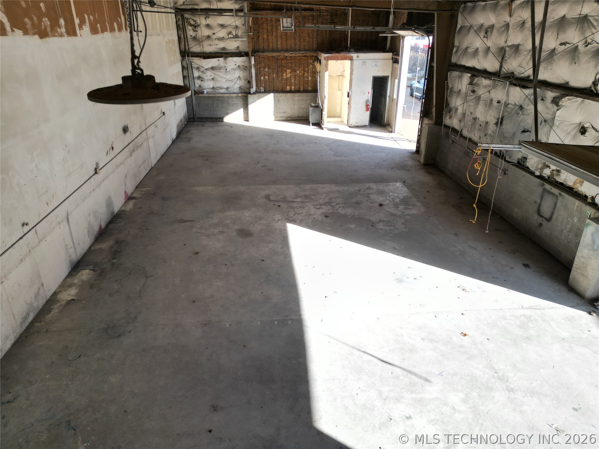 165 S 122nd East Avenue Property Photo 6