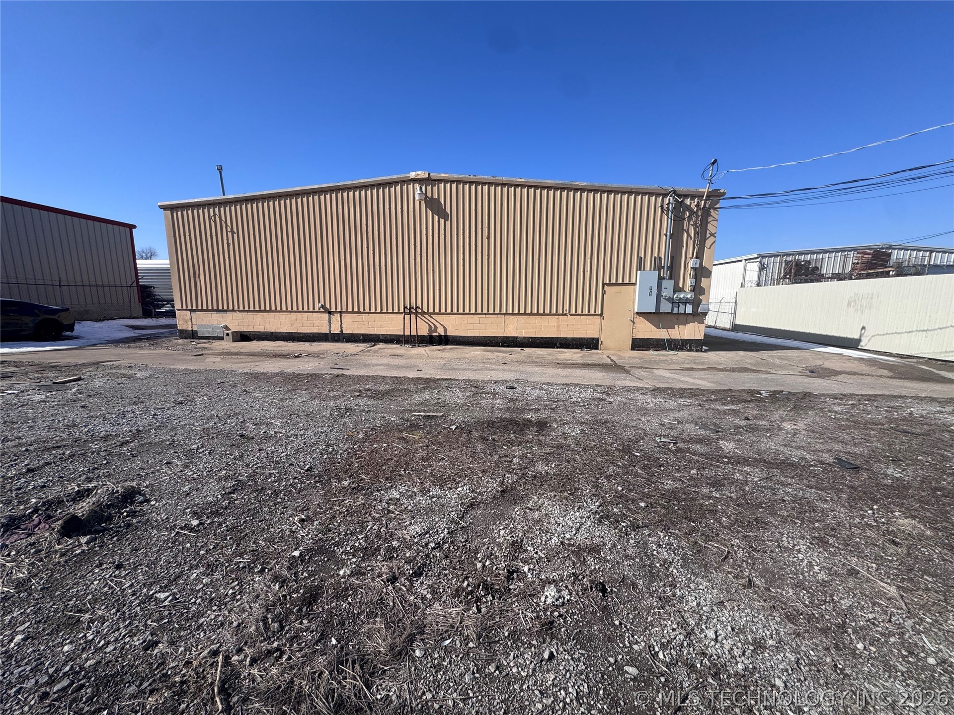 165 S 122nd East Avenue Property Photo 19