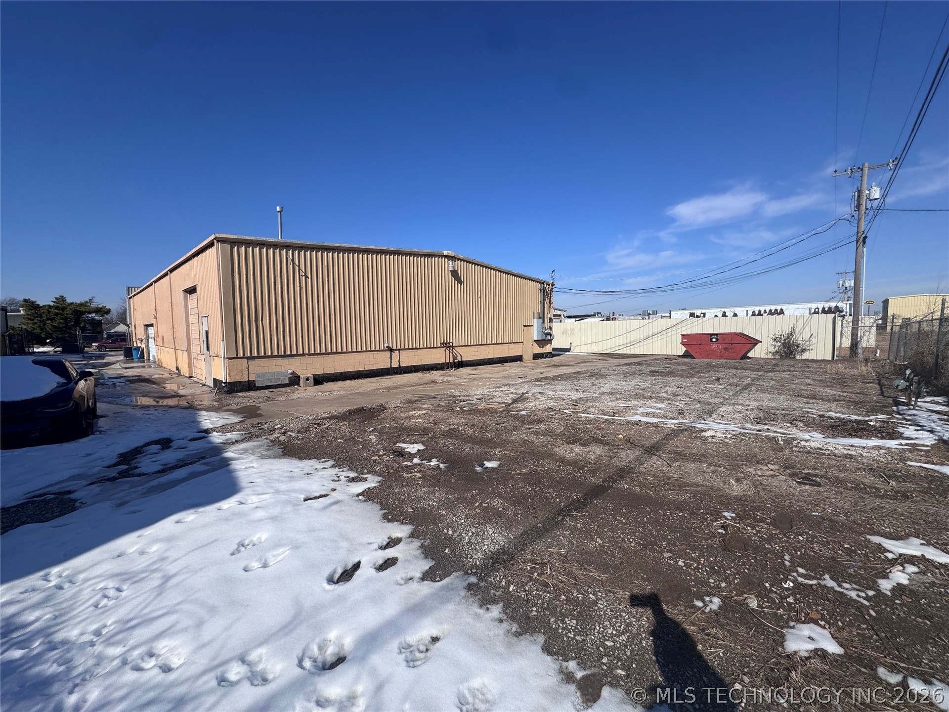 165 S 122nd East Avenue Property Photo 20