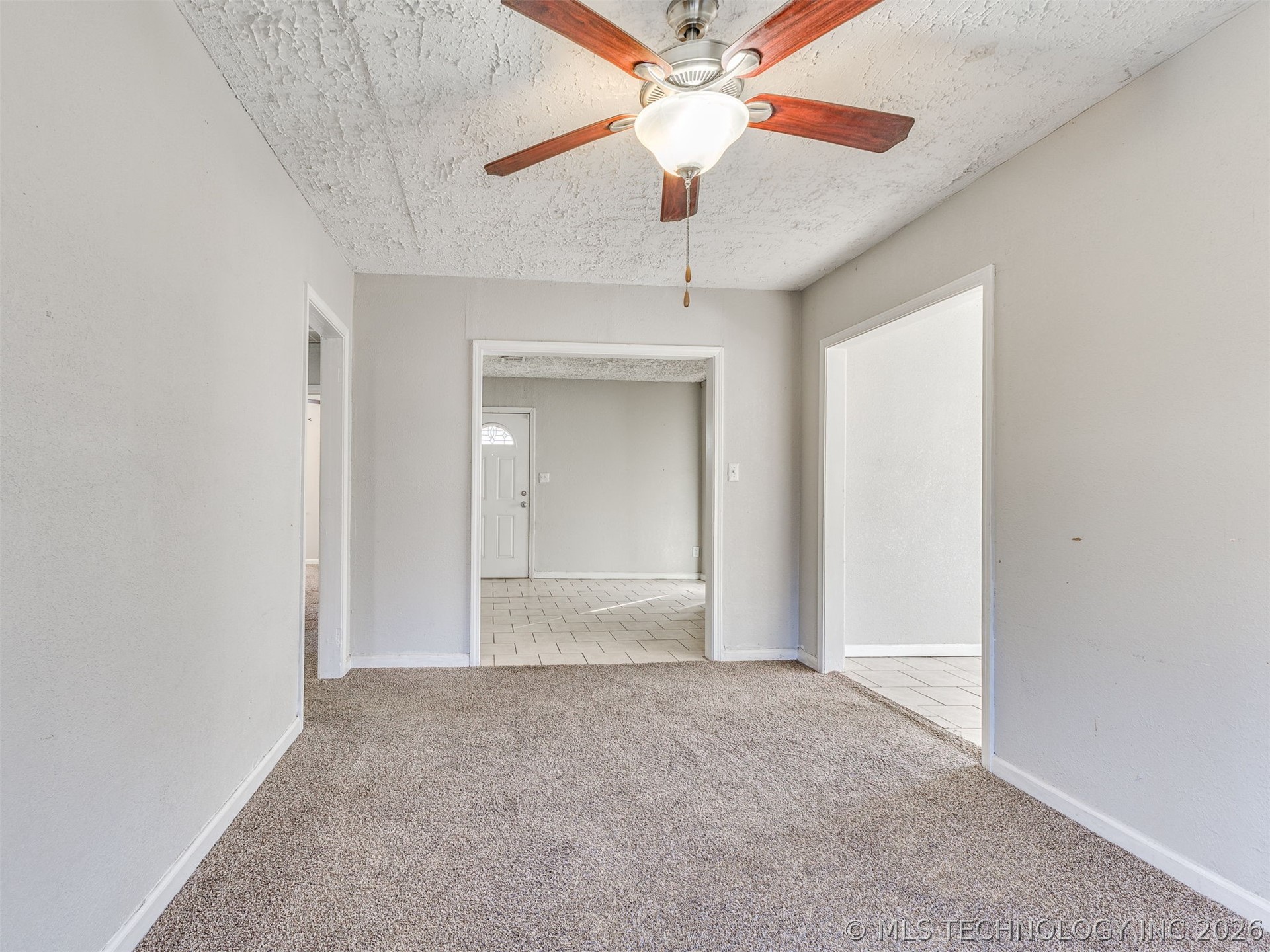 1127 E 26th Place N Property Photo 5