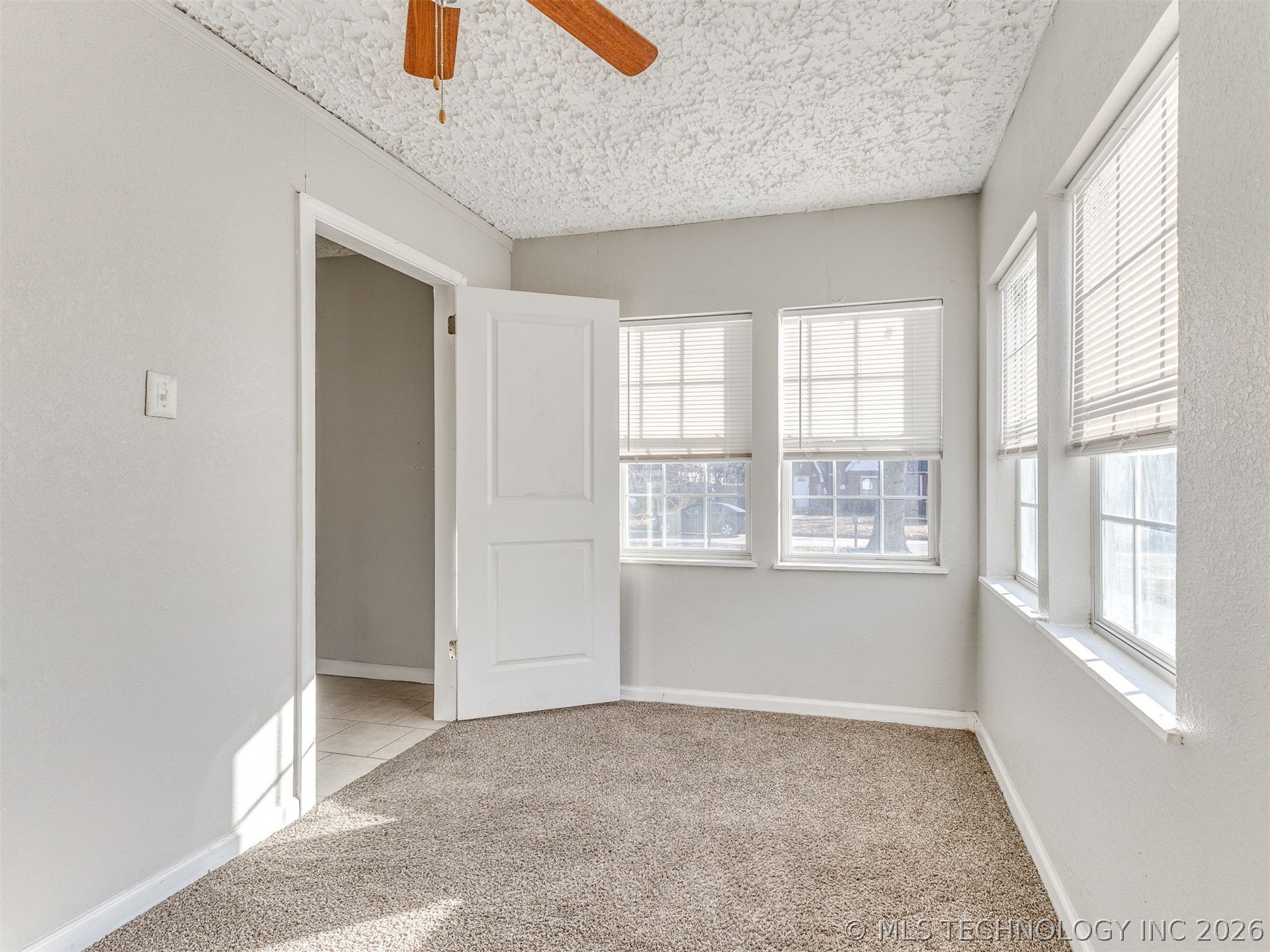 1127 E 26th Place N Property Photo 8