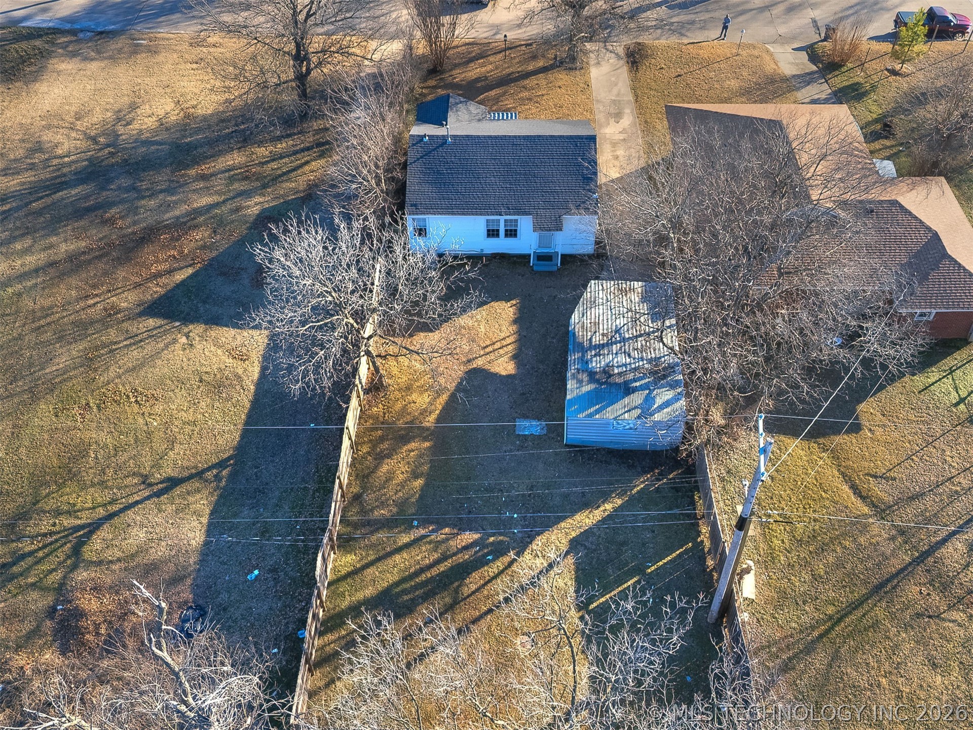 1127 E 26th Place N Property Photo 16