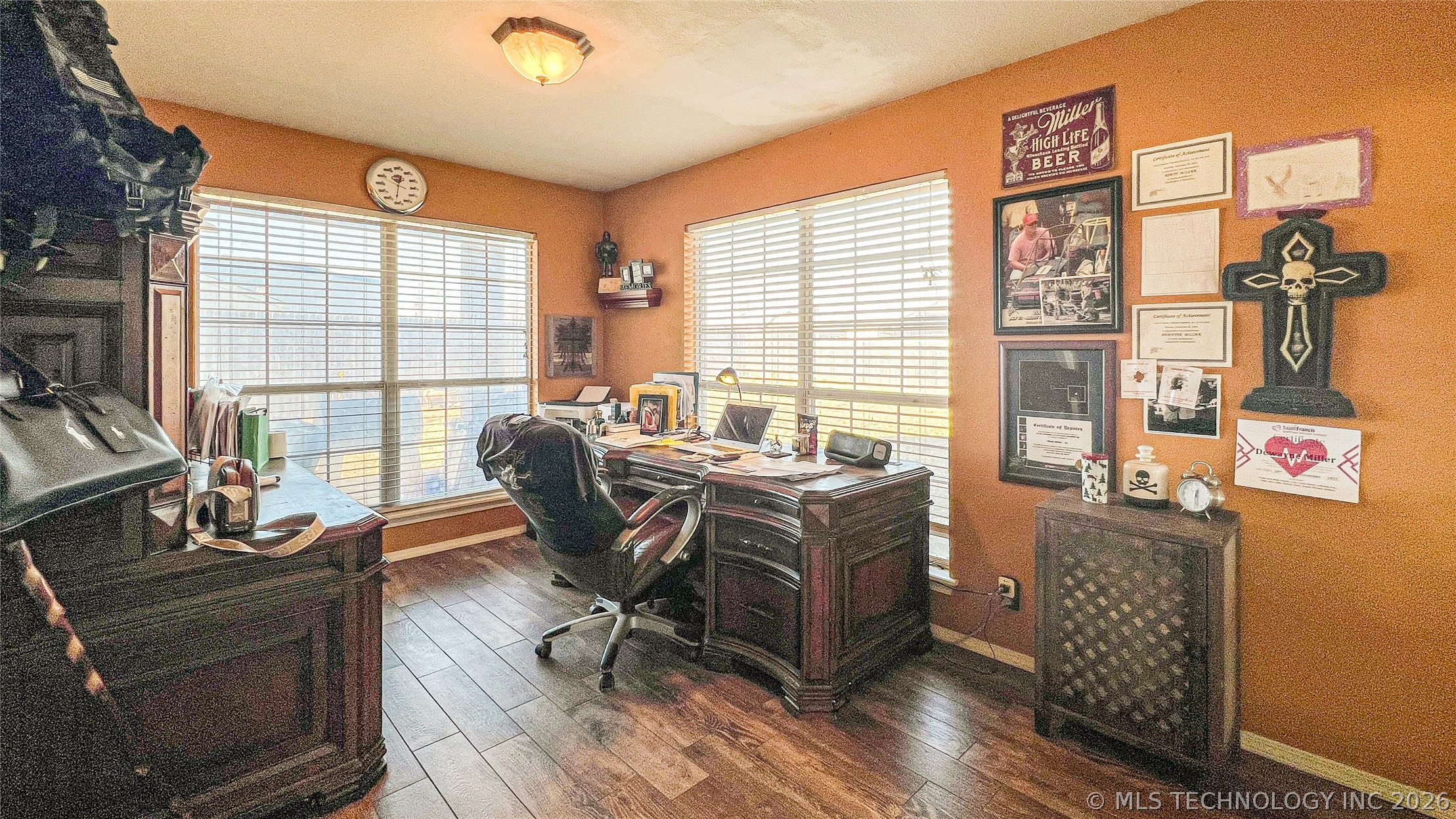 10710 S 83rd East Avenue Property Photo 9