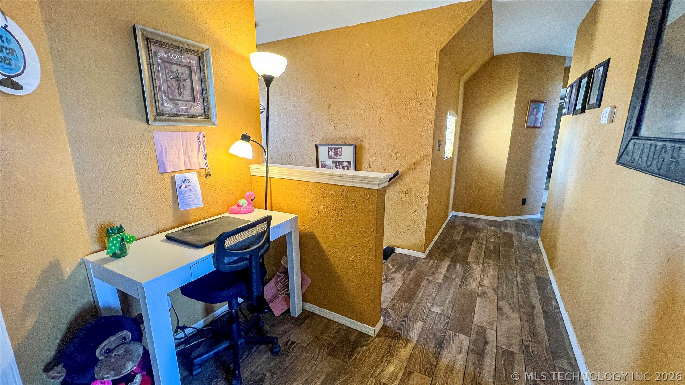 10710 S 83rd East Avenue Property Photo 18