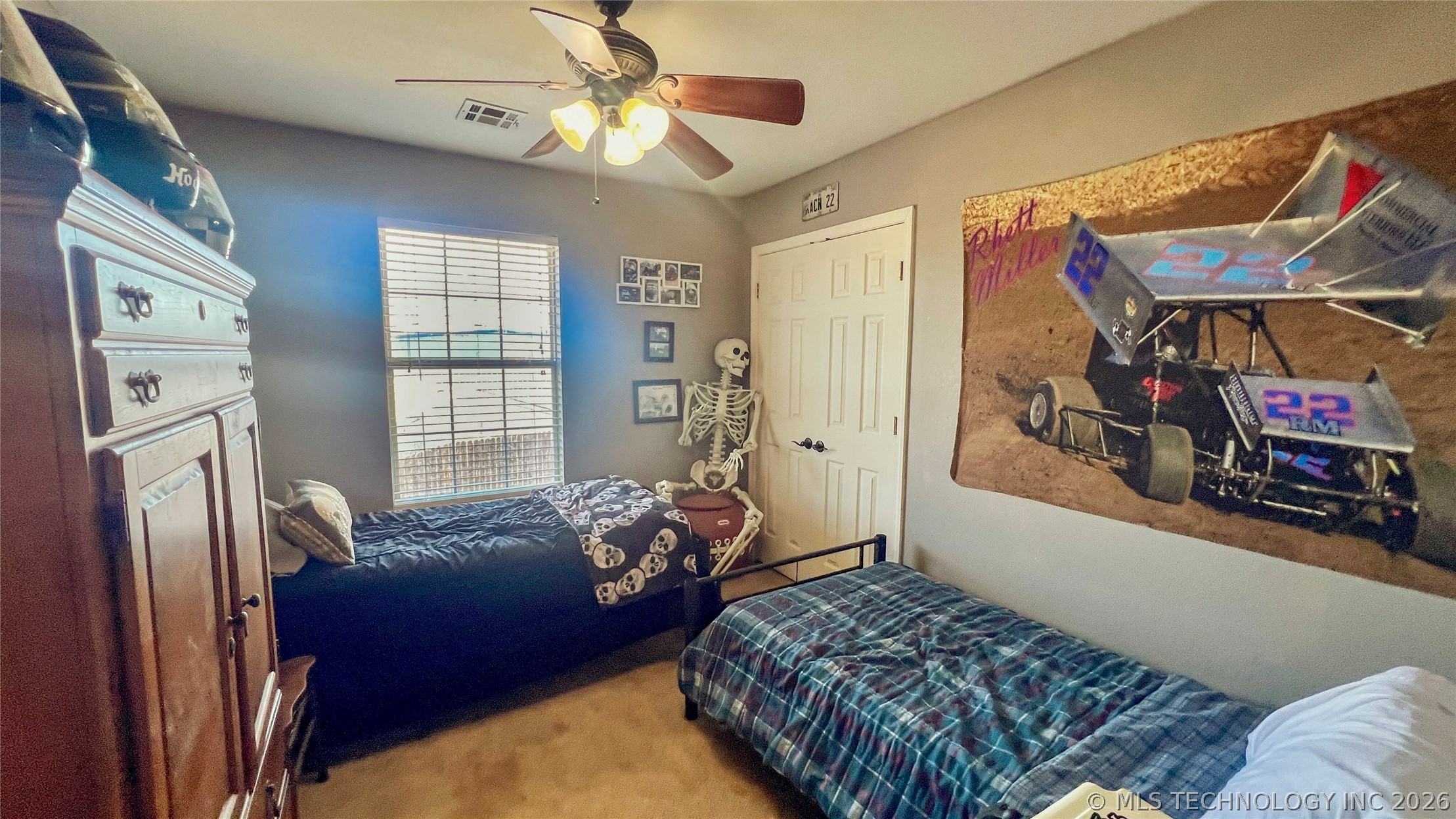 10710 S 83rd East Avenue Property Photo 28