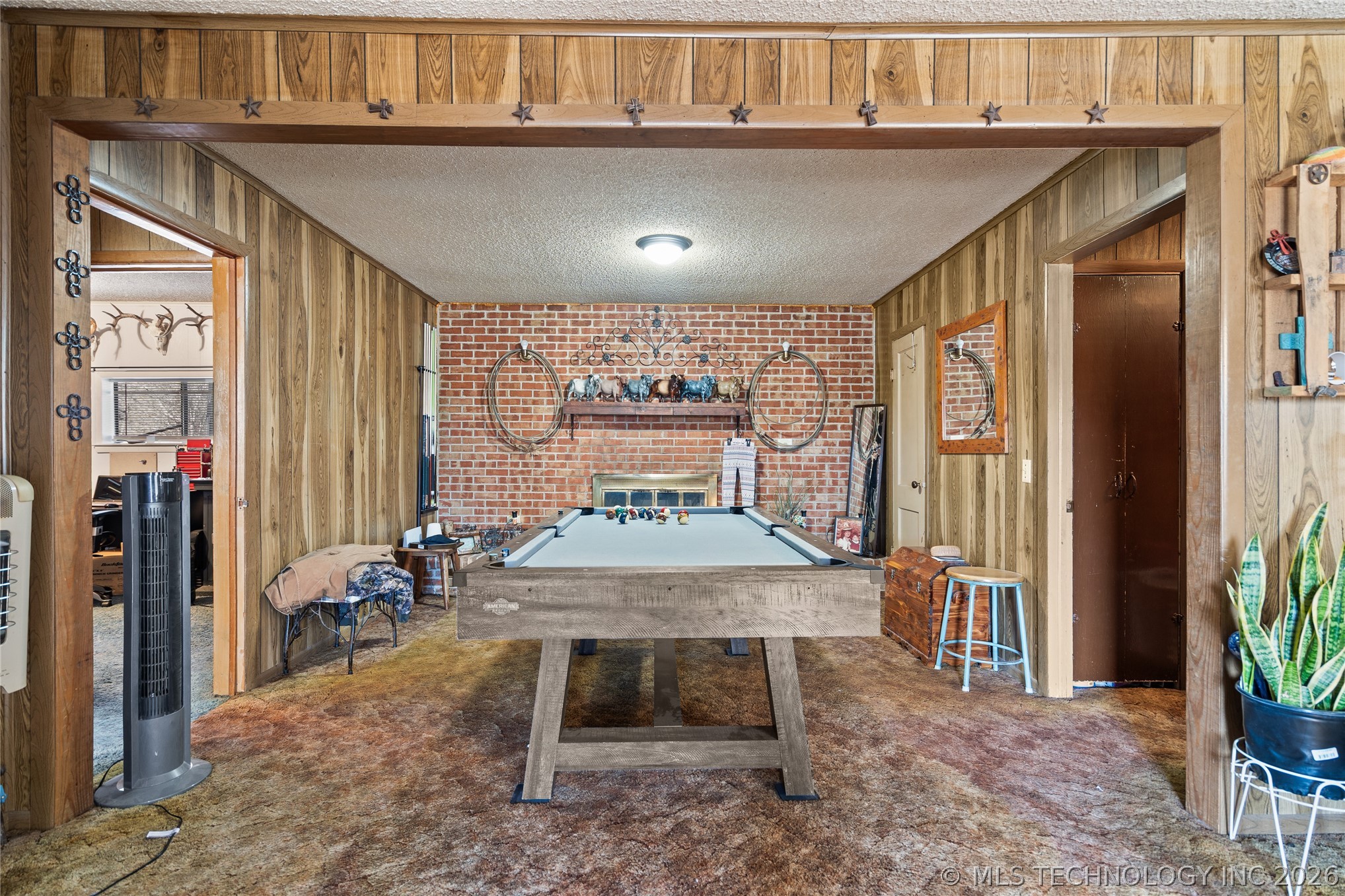 1632 Winton Property Photo 2