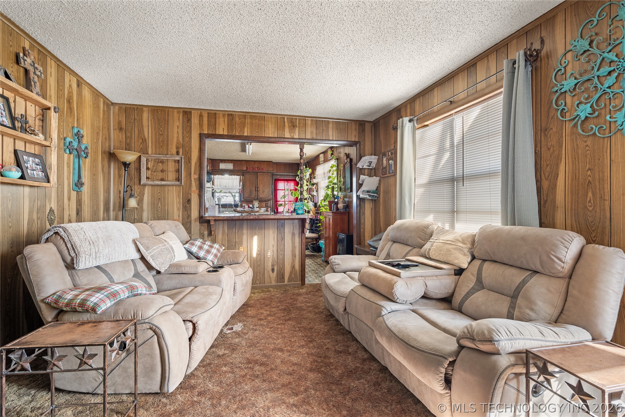 1632 Winton Property Photo 4