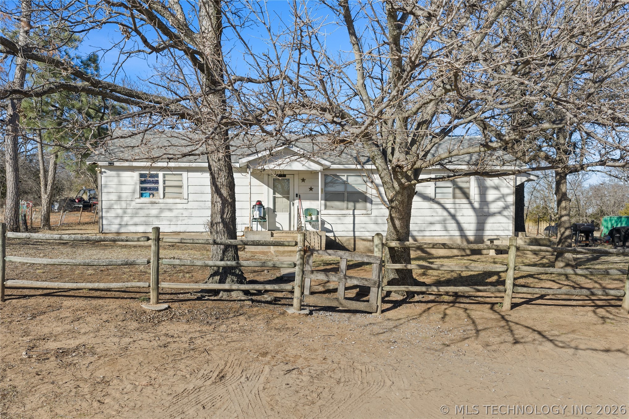 1632 Winton Property Photo 18