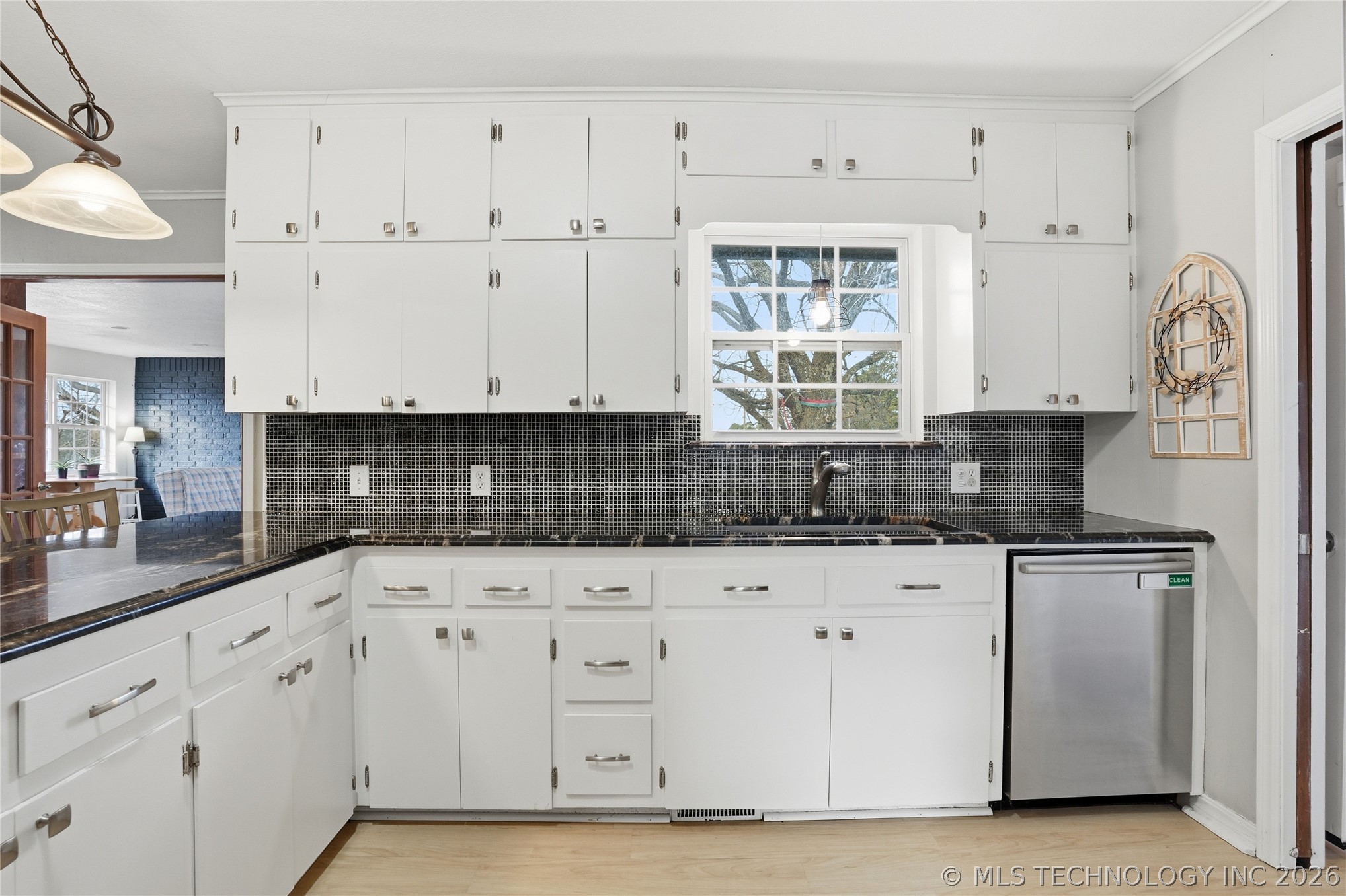 6 Briarwood Street Property Photo 18