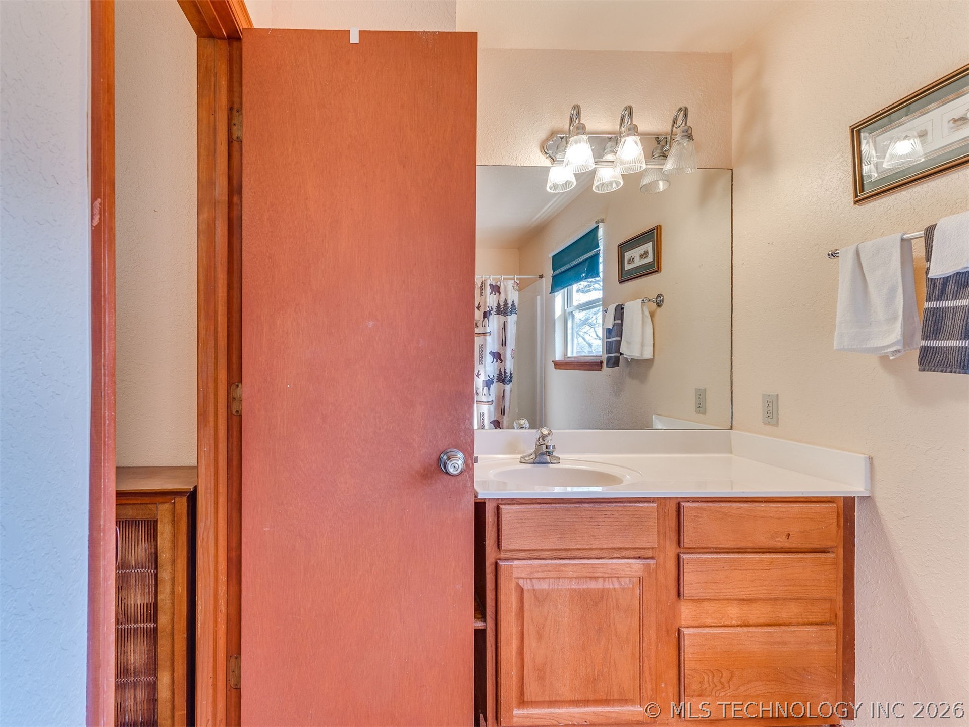 8714 Westway Road Property Photo 17