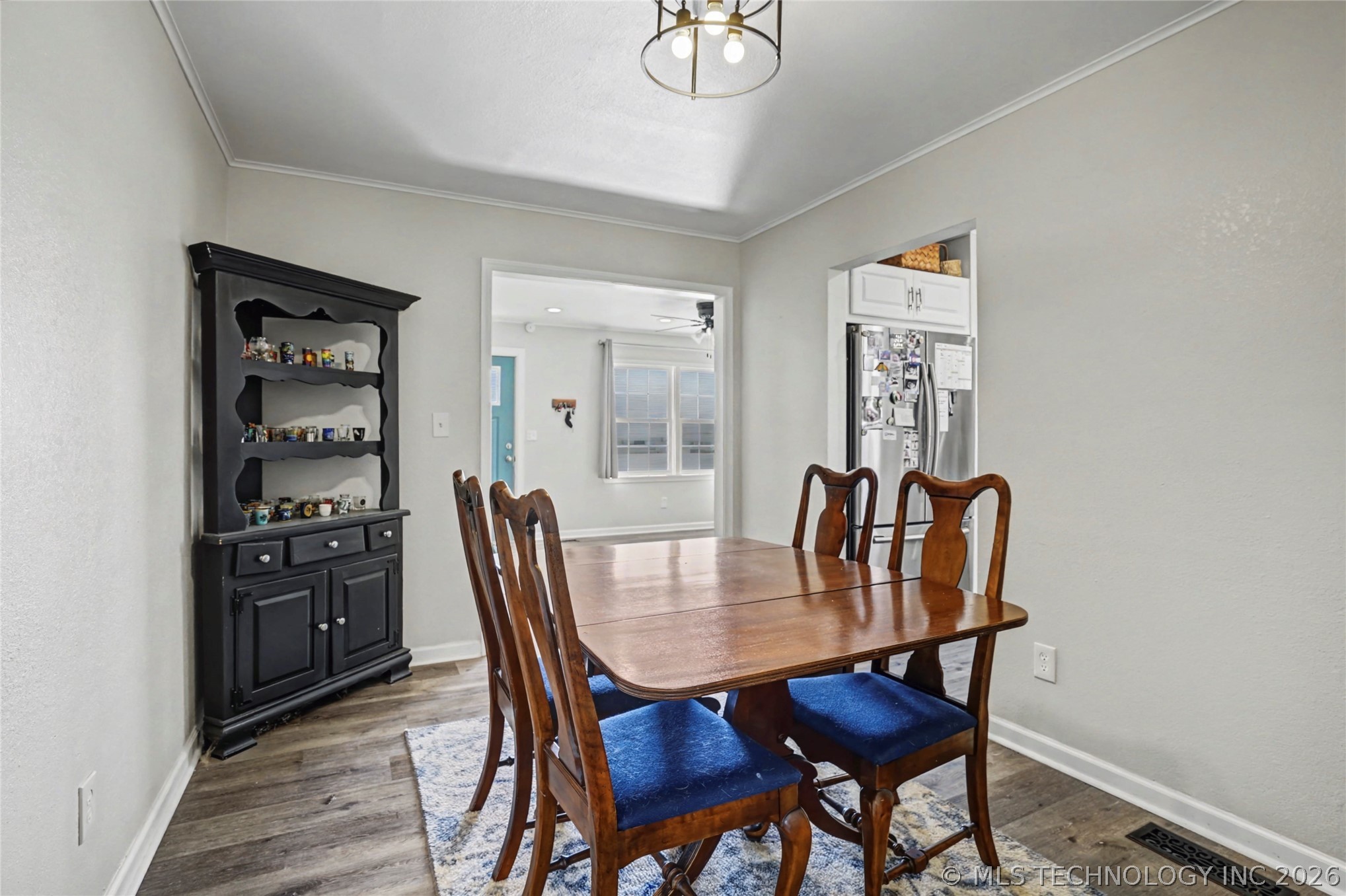 1107 W 4th Street Property Photo 12